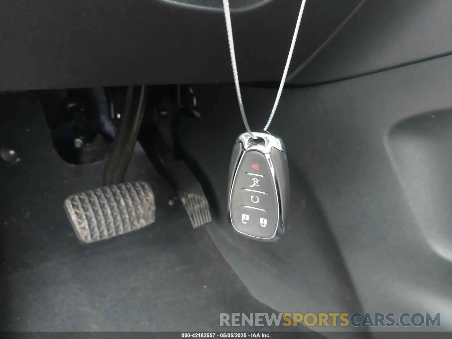 11 Photograph of a damaged car 3GNAXYEXXLS527777 CHEVROLET EQUINOX 2020