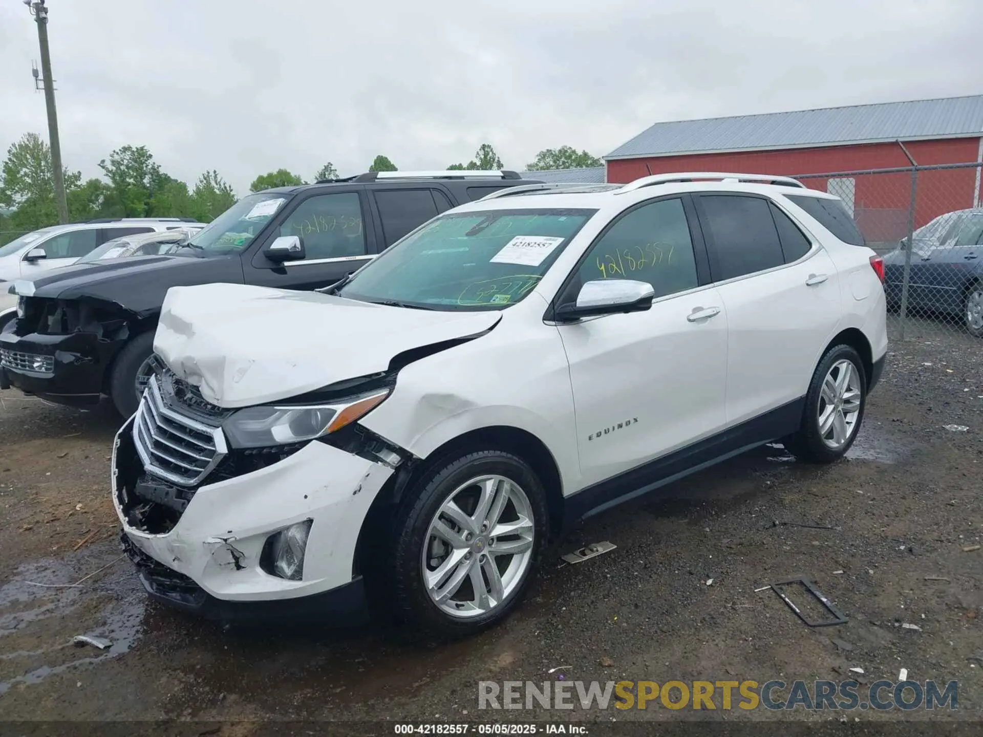 2 Photograph of a damaged car 3GNAXYEXXLS527777 CHEVROLET EQUINOX 2020