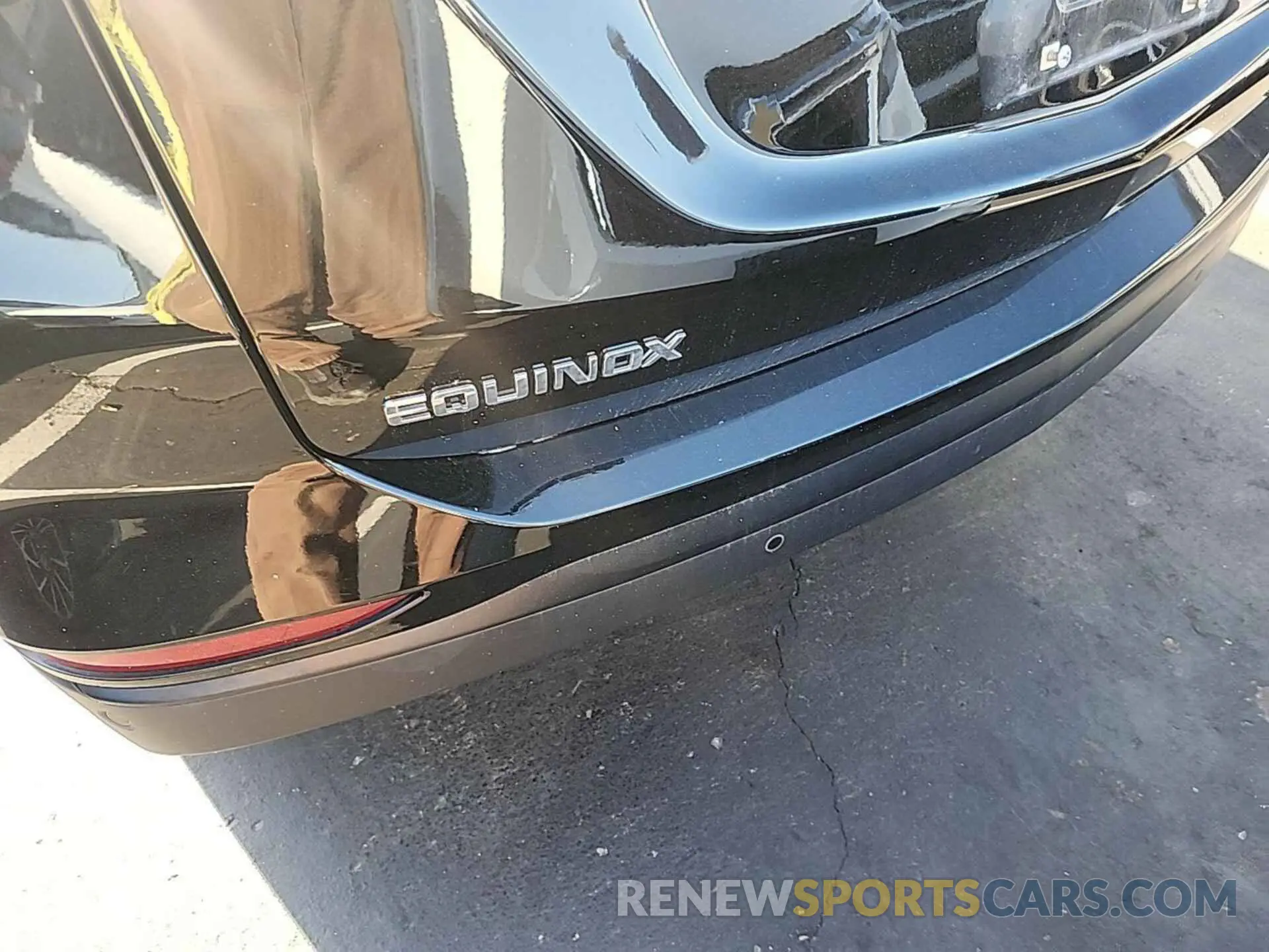 16 Photograph of a damaged car 2GNAXFEV5M6142923 CHEVROLET EQUINOX 2021