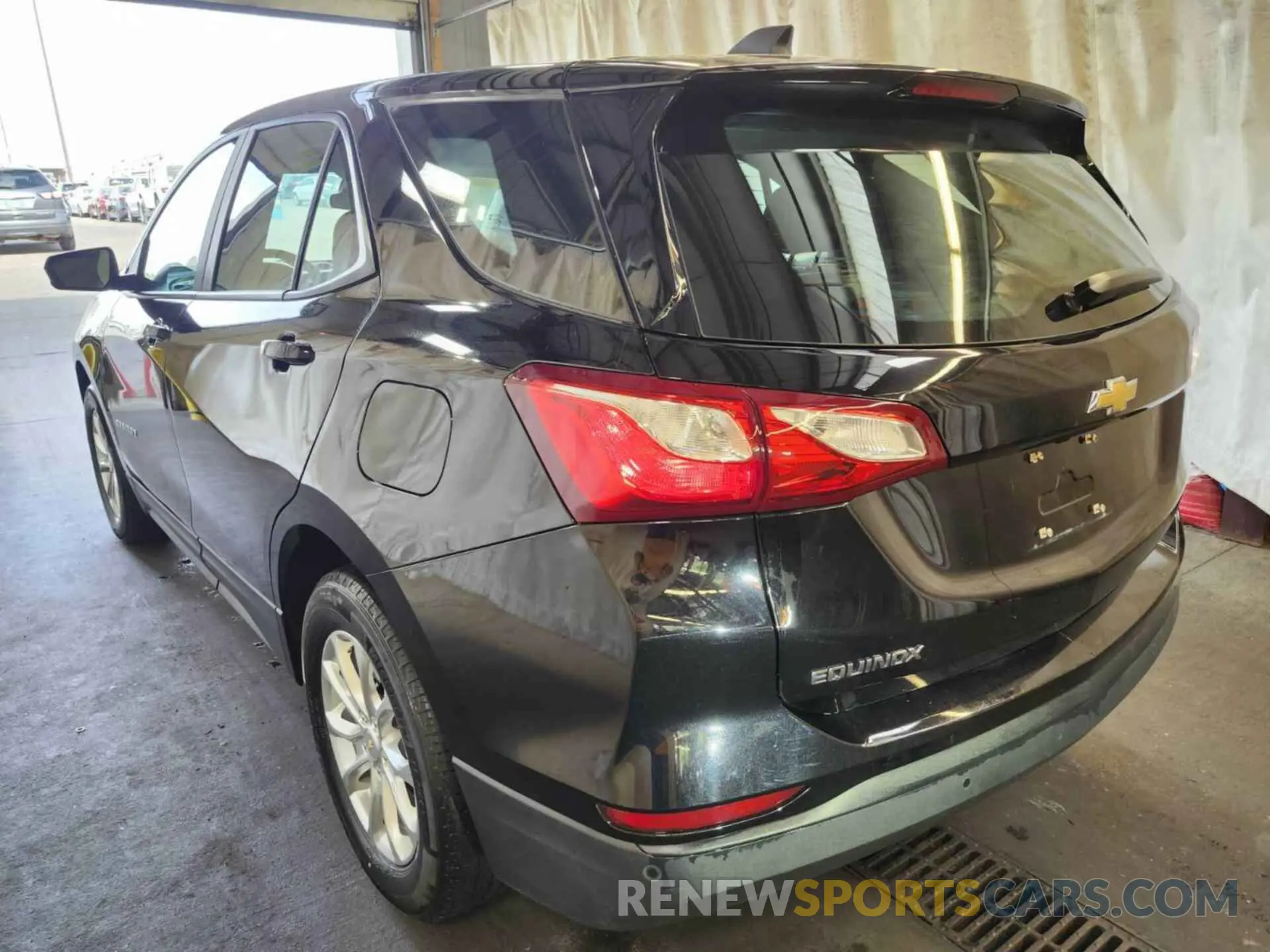 20 Photograph of a damaged car 2GNAXFEV5M6142923 CHEVROLET EQUINOX 2021