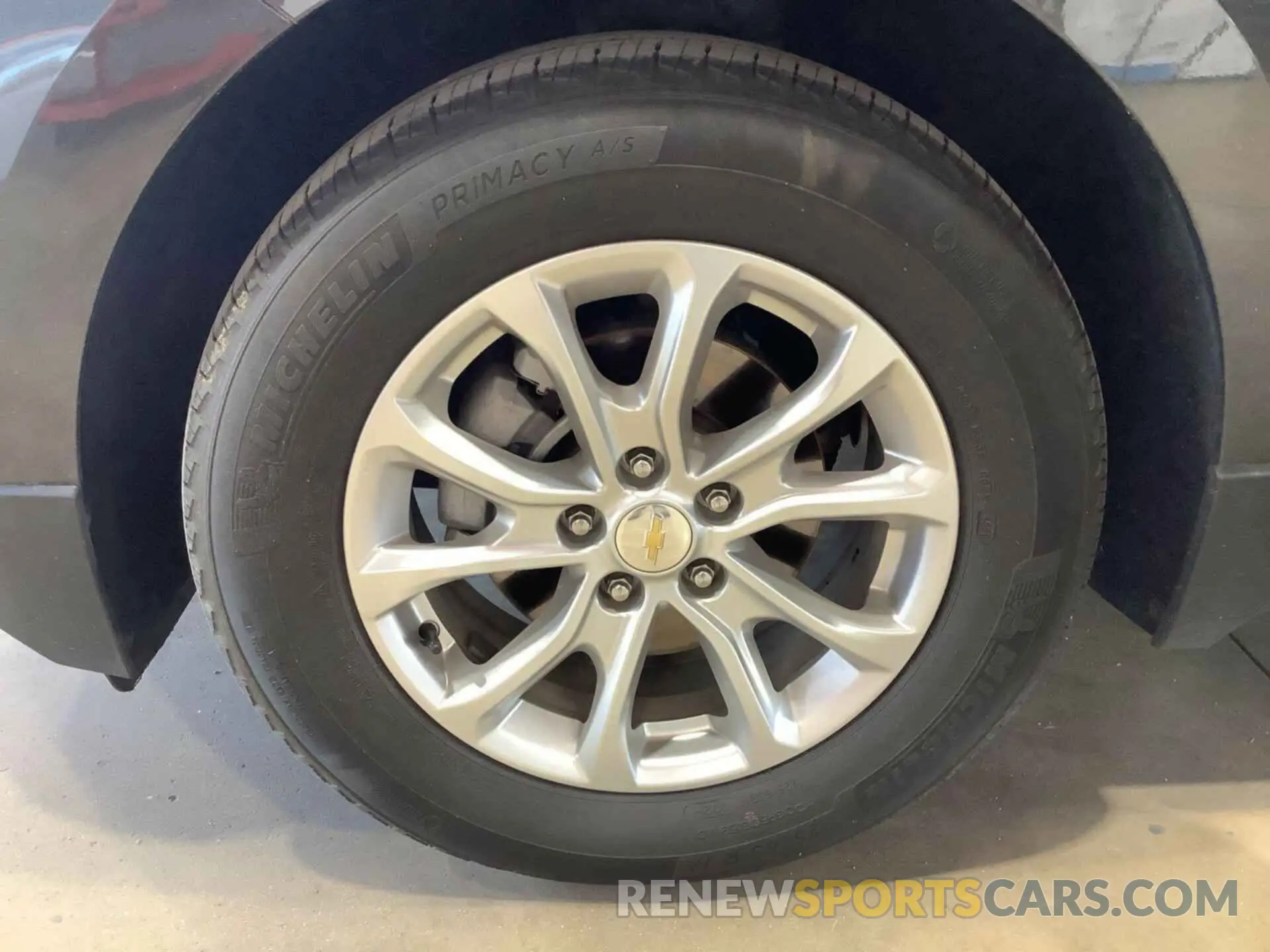 5 Photograph of a damaged car 2GNAXFEV6M6145135 CHEVROLET EQUINOX 2021
