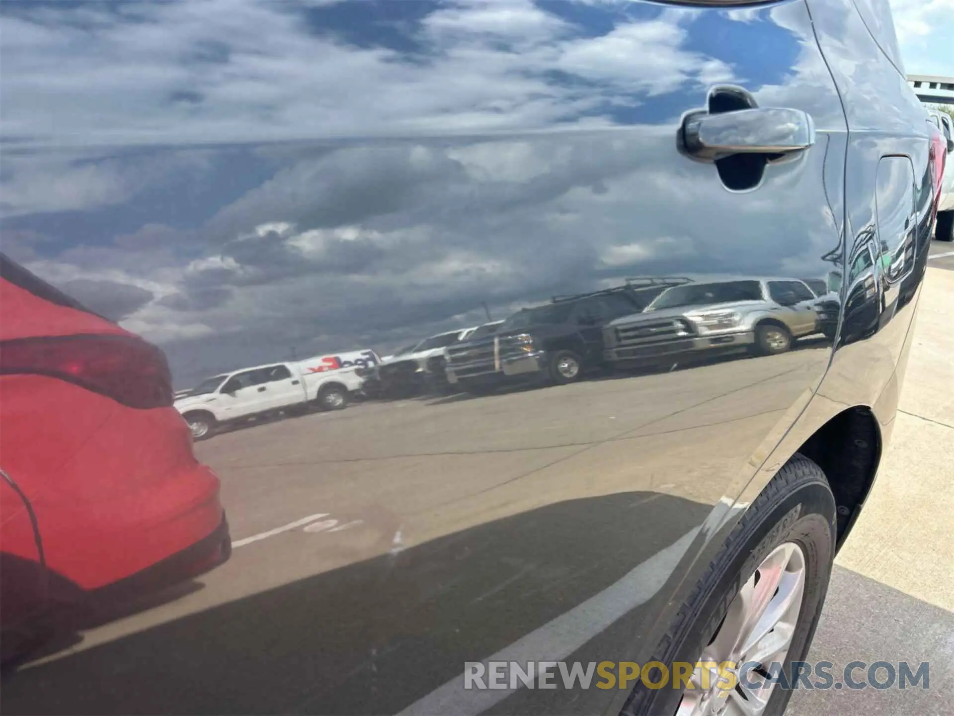 13 Photograph of a damaged car 2GNAXFEV8M6145413 CHEVROLET EQUINOX 2021
