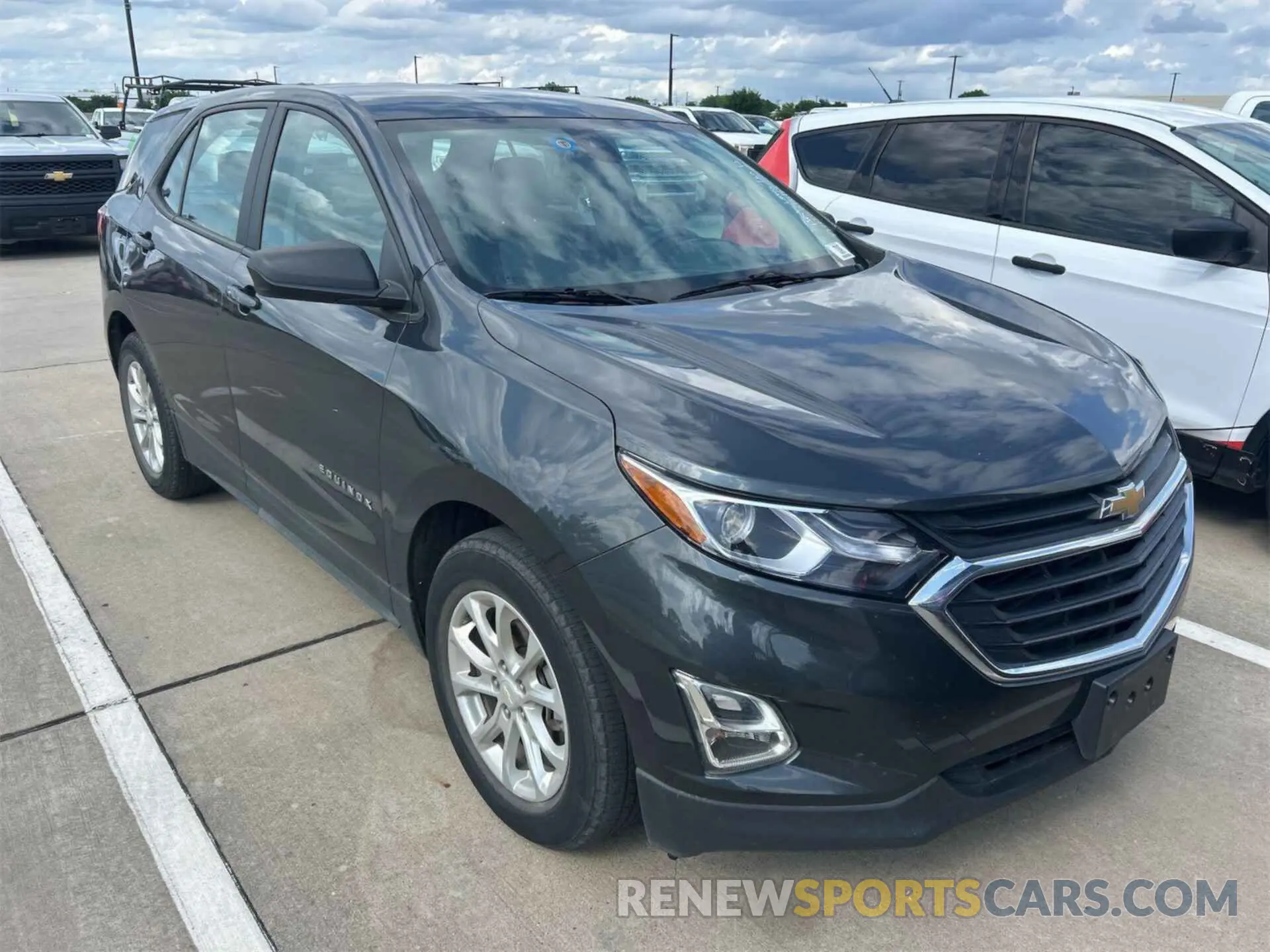 22 Photograph of a damaged car 2GNAXFEV8M6145413 CHEVROLET EQUINOX 2021