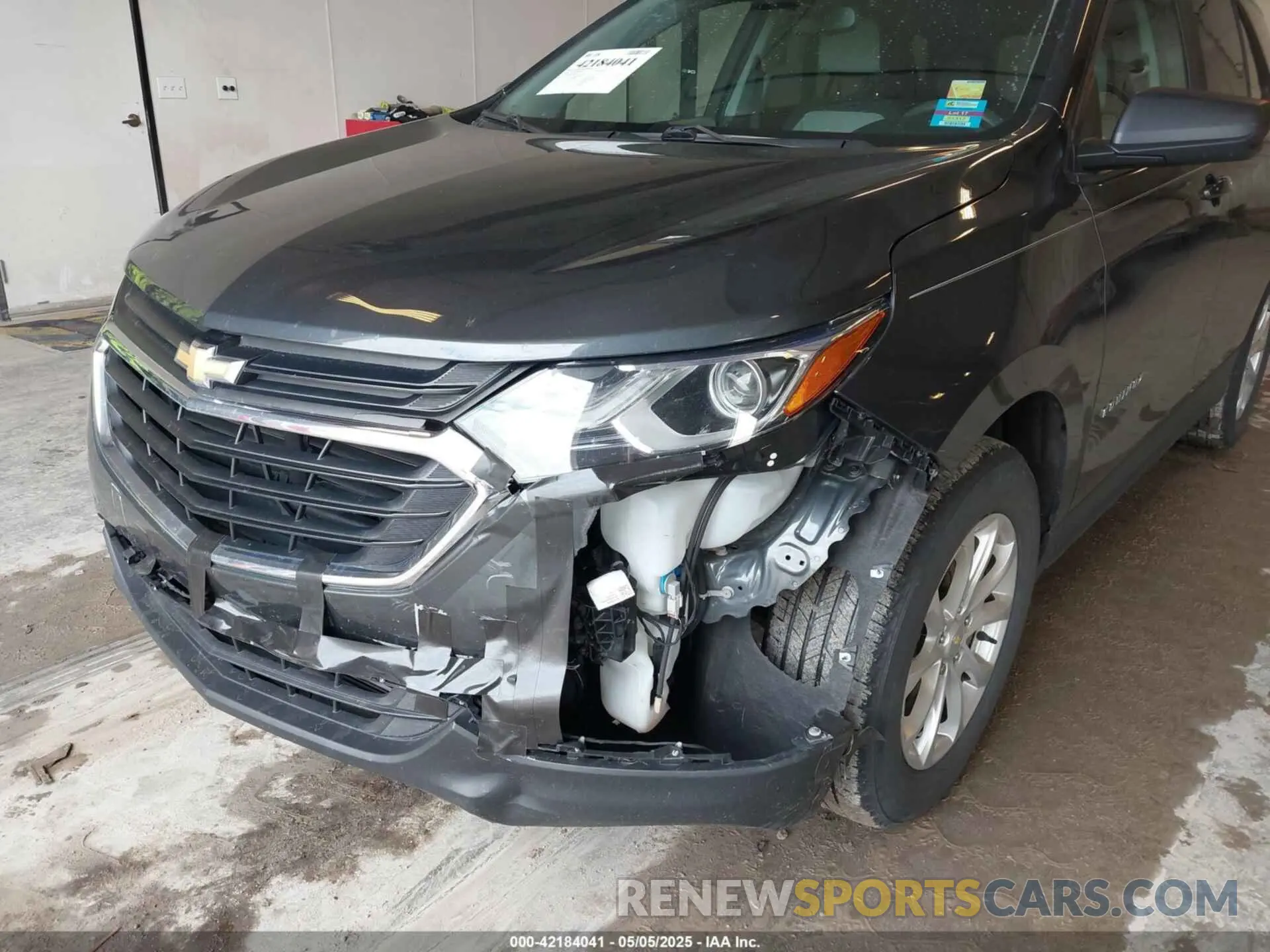 12 Photograph of a damaged car 2GNAXHEV0M6110957 CHEVROLET EQUINOX 2021