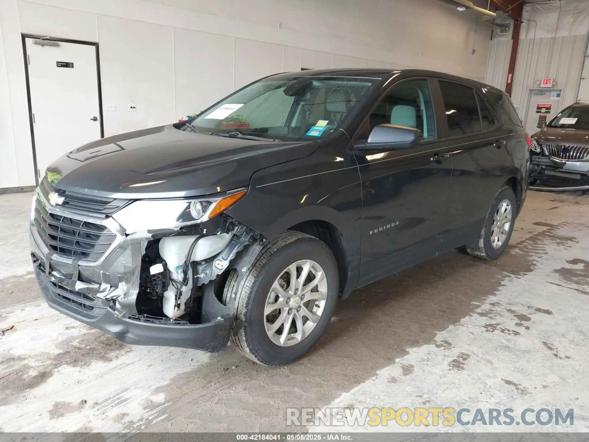 2 Photograph of a damaged car 2GNAXHEV0M6110957 CHEVROLET EQUINOX 2021