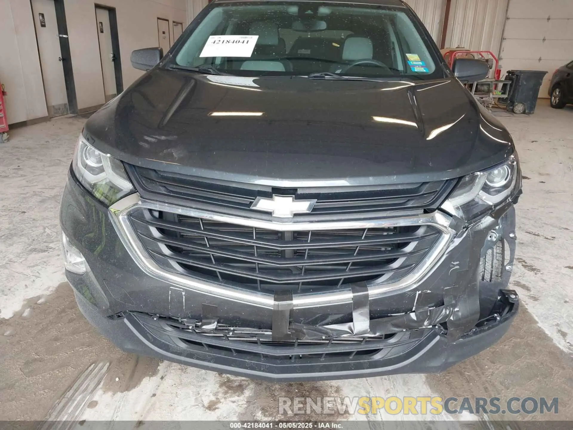 6 Photograph of a damaged car 2GNAXHEV0M6110957 CHEVROLET EQUINOX 2021