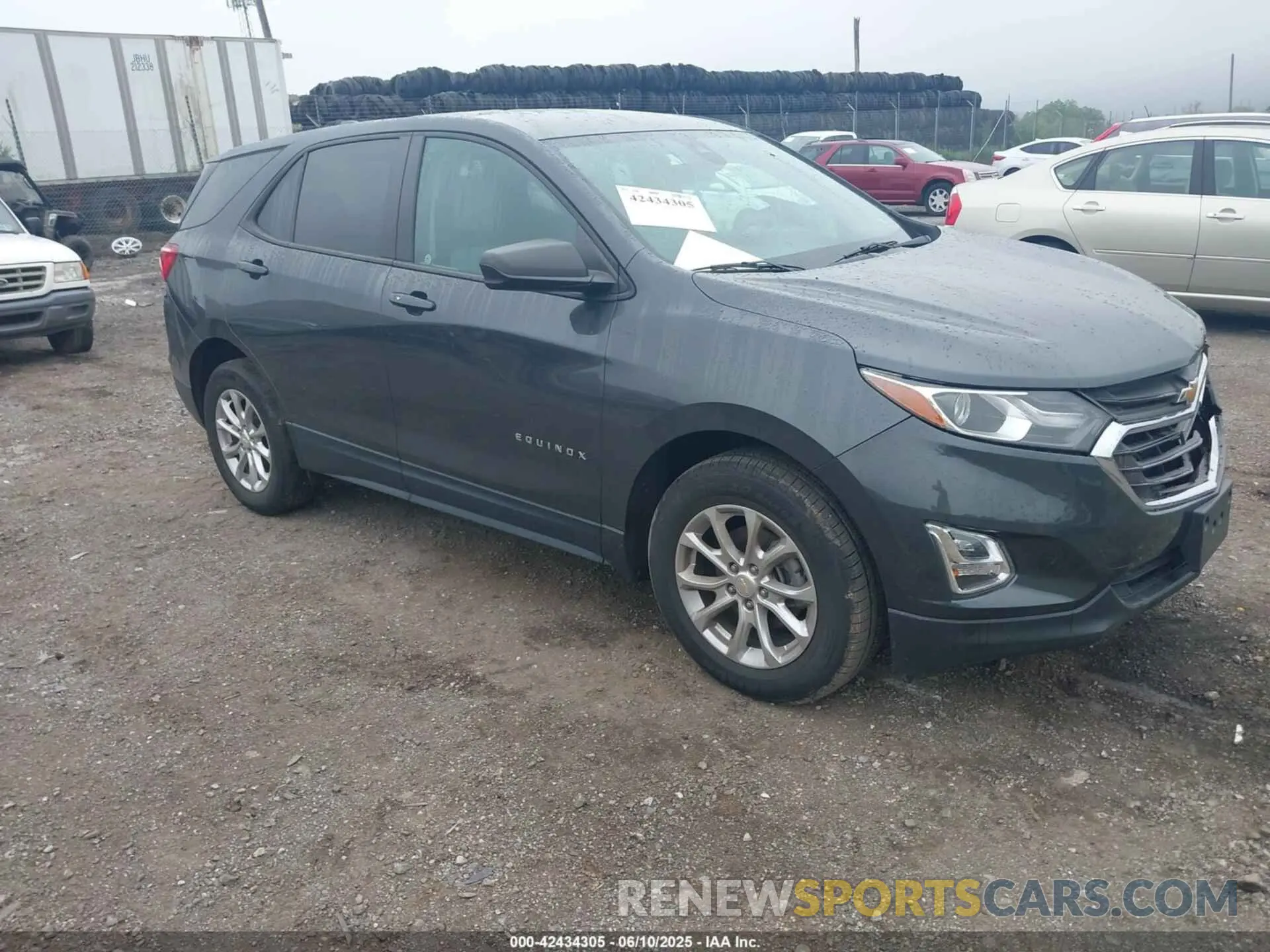 1 Photograph of a damaged car 2GNAXHEV1M6105587 CHEVROLET EQUINOX 2021