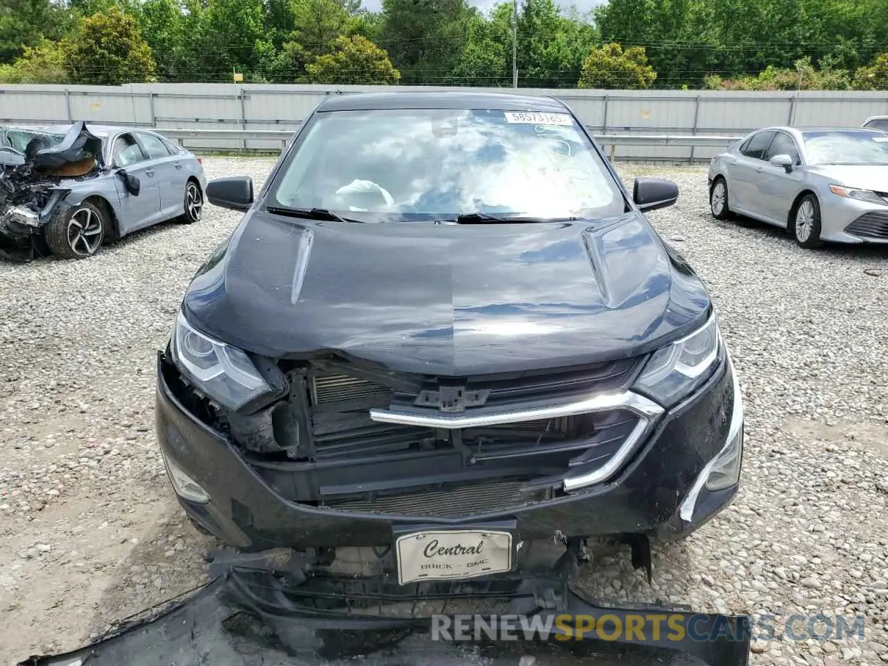 5 Photograph of a damaged car 2GNAXHEV1M6139383 CHEVROLET EQUINOX 2021