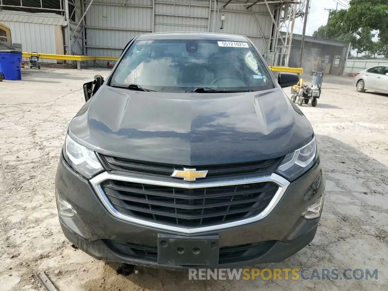 5 Photograph of a damaged car 2GNAXHEV1M6143031 CHEVROLET EQUINOX 2021