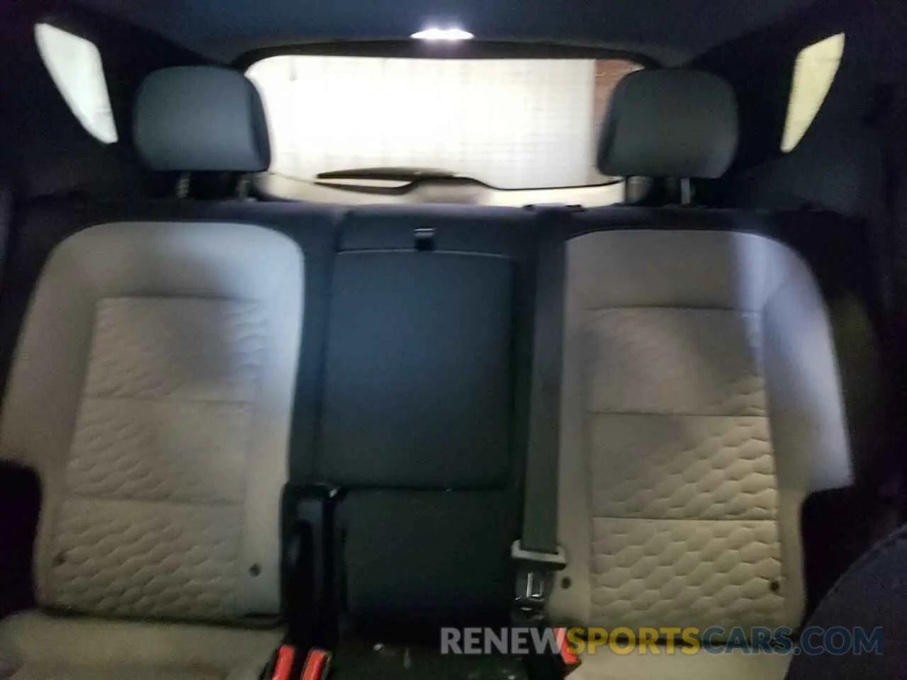 10 Photograph of a damaged car 2GNAXHEV1M6153249 CHEVROLET EQUINOX 2021