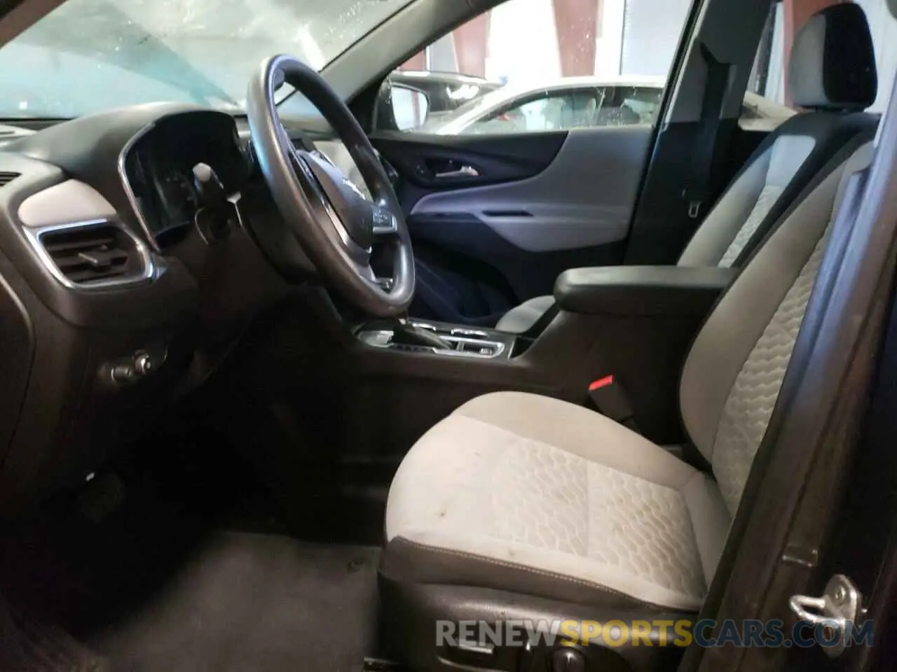 7 Photograph of a damaged car 2GNAXHEV1M6153249 CHEVROLET EQUINOX 2021
