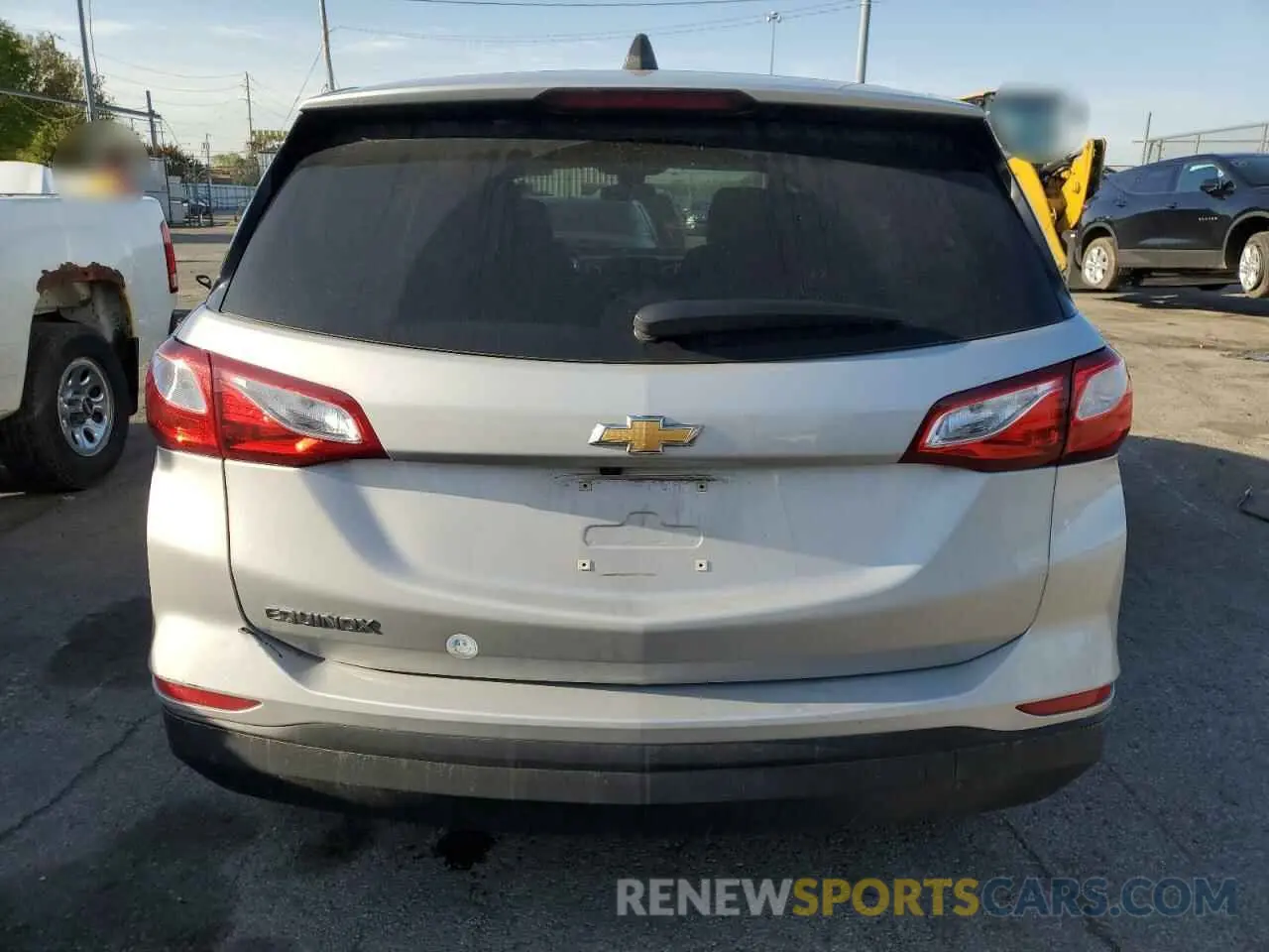 6 Photograph of a damaged car 2GNAXHEV1M6160976 CHEVROLET EQUINOX 2021