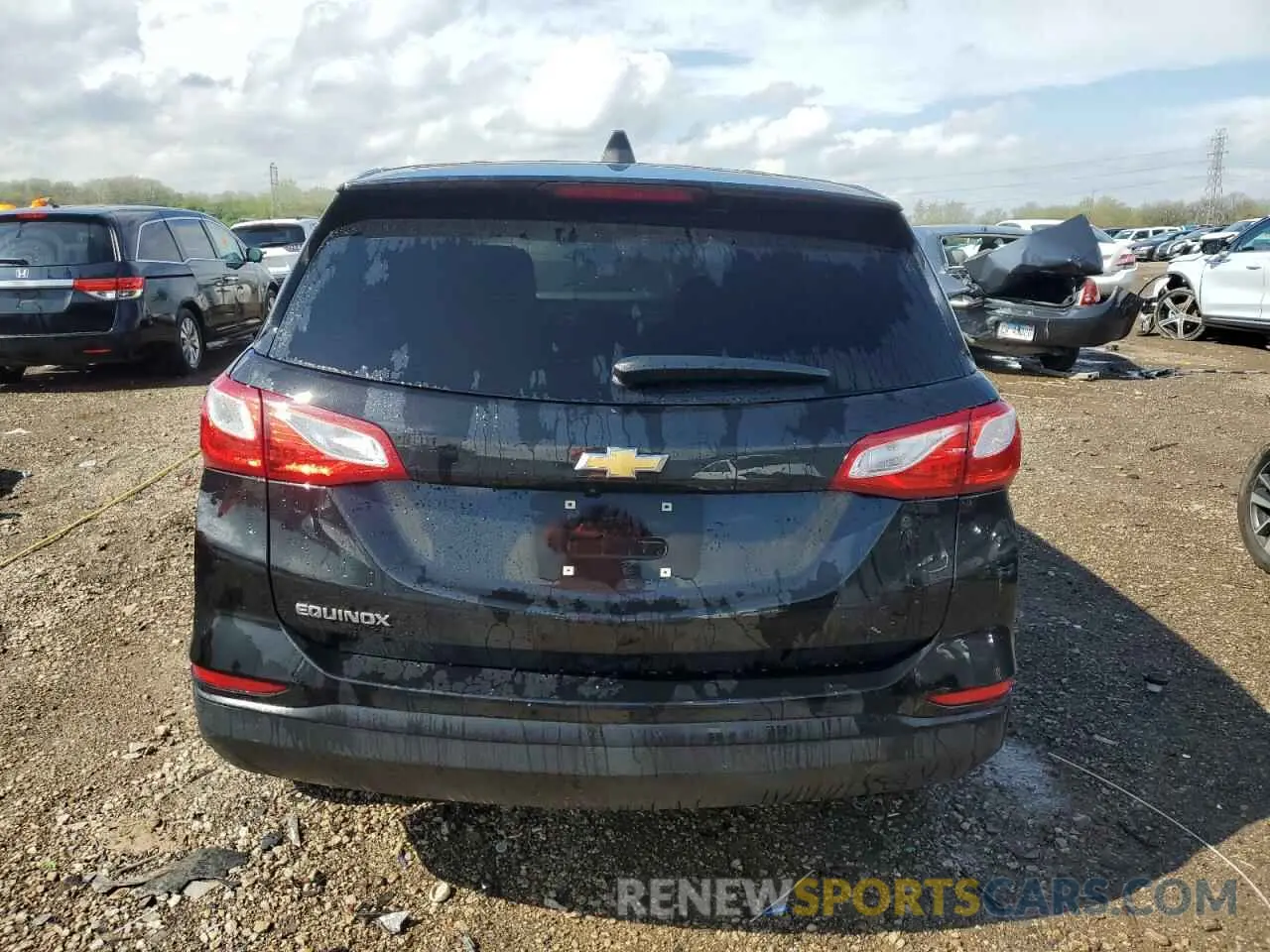 6 Photograph of a damaged car 2GNAXHEV2M6103976 CHEVROLET EQUINOX 2021