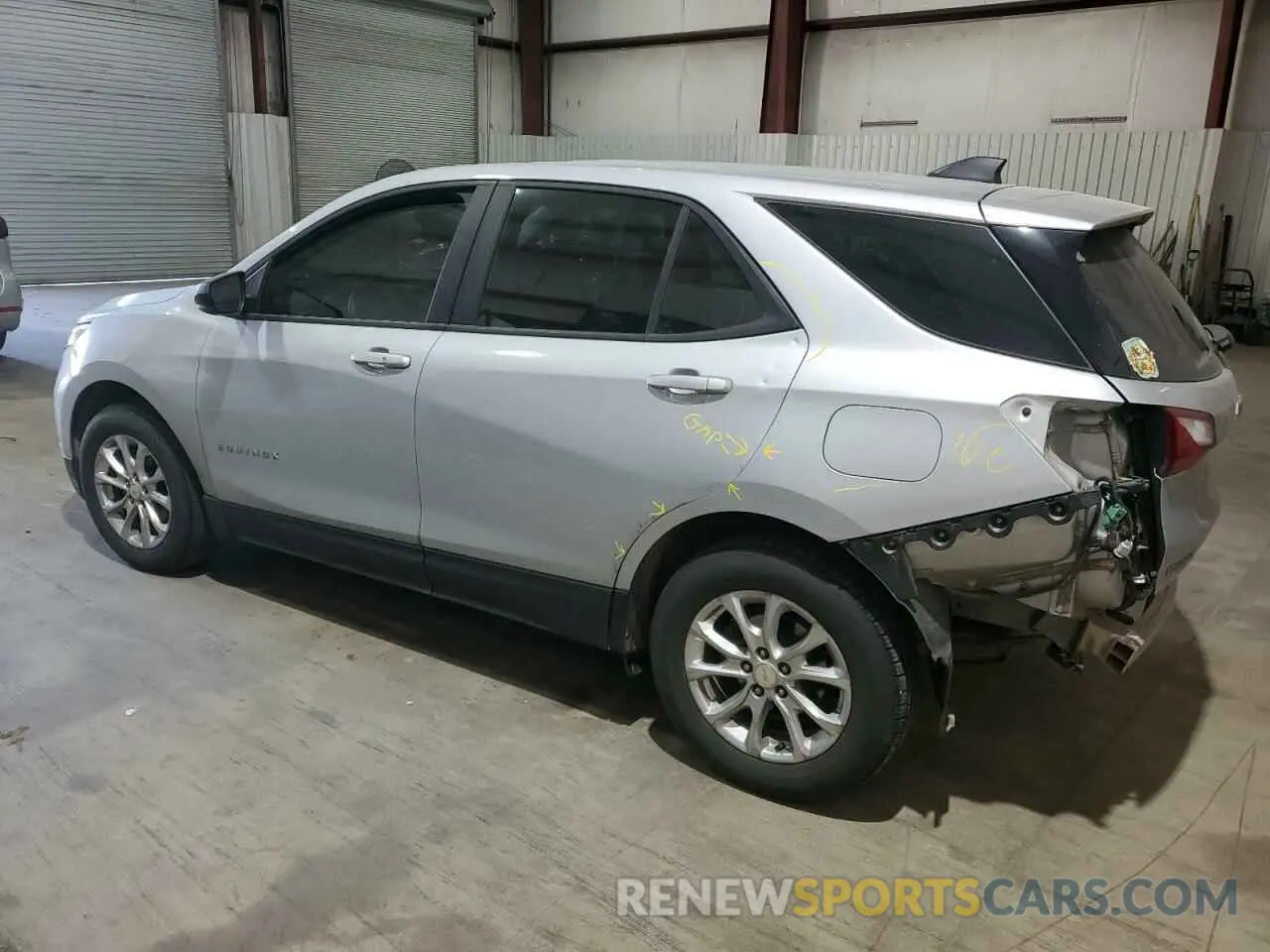 2 Photograph of a damaged car 2GNAXHEV3M6138980 CHEVROLET EQUINOX 2021