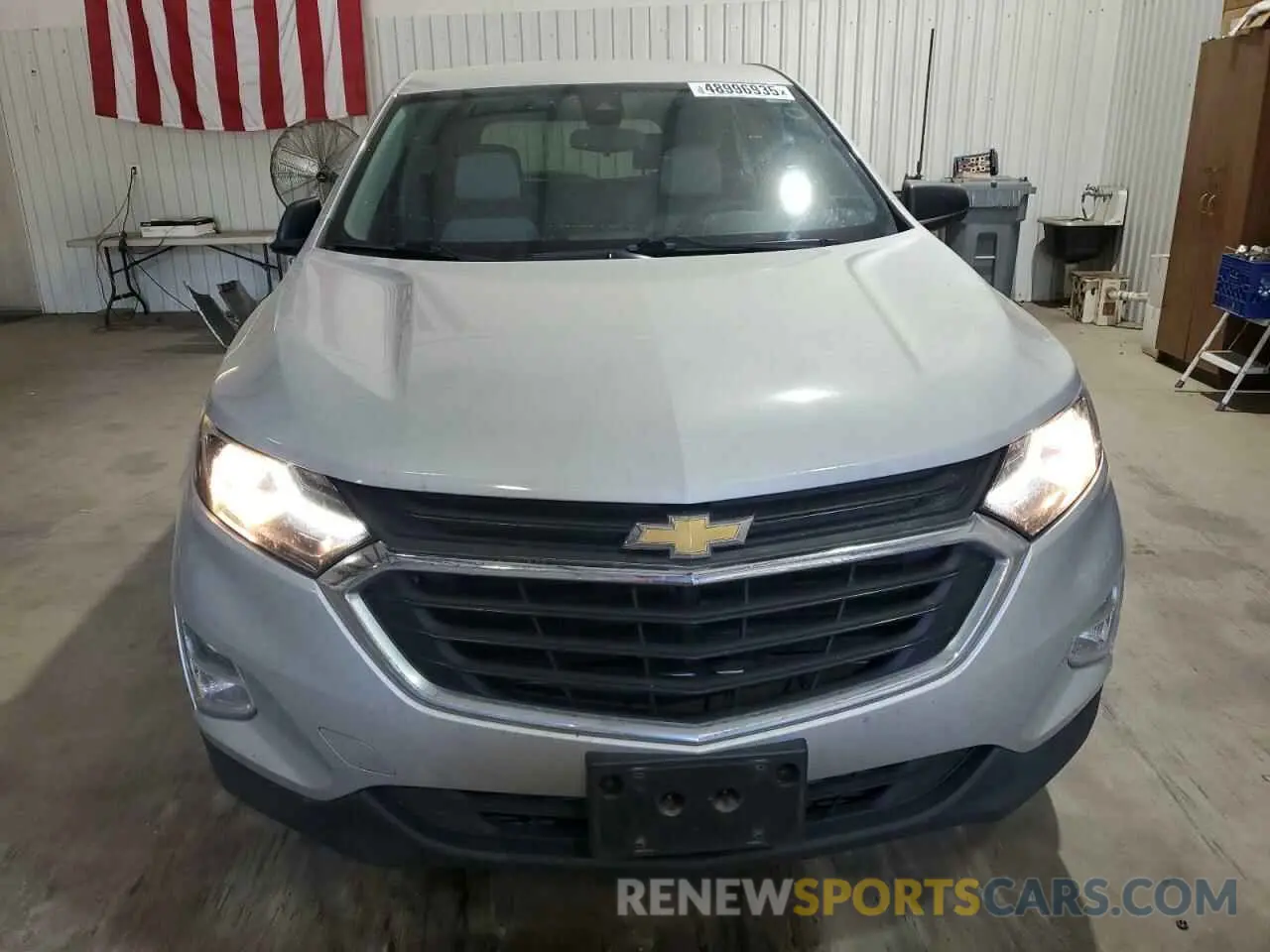 5 Photograph of a damaged car 2GNAXHEV3M6138980 CHEVROLET EQUINOX 2021