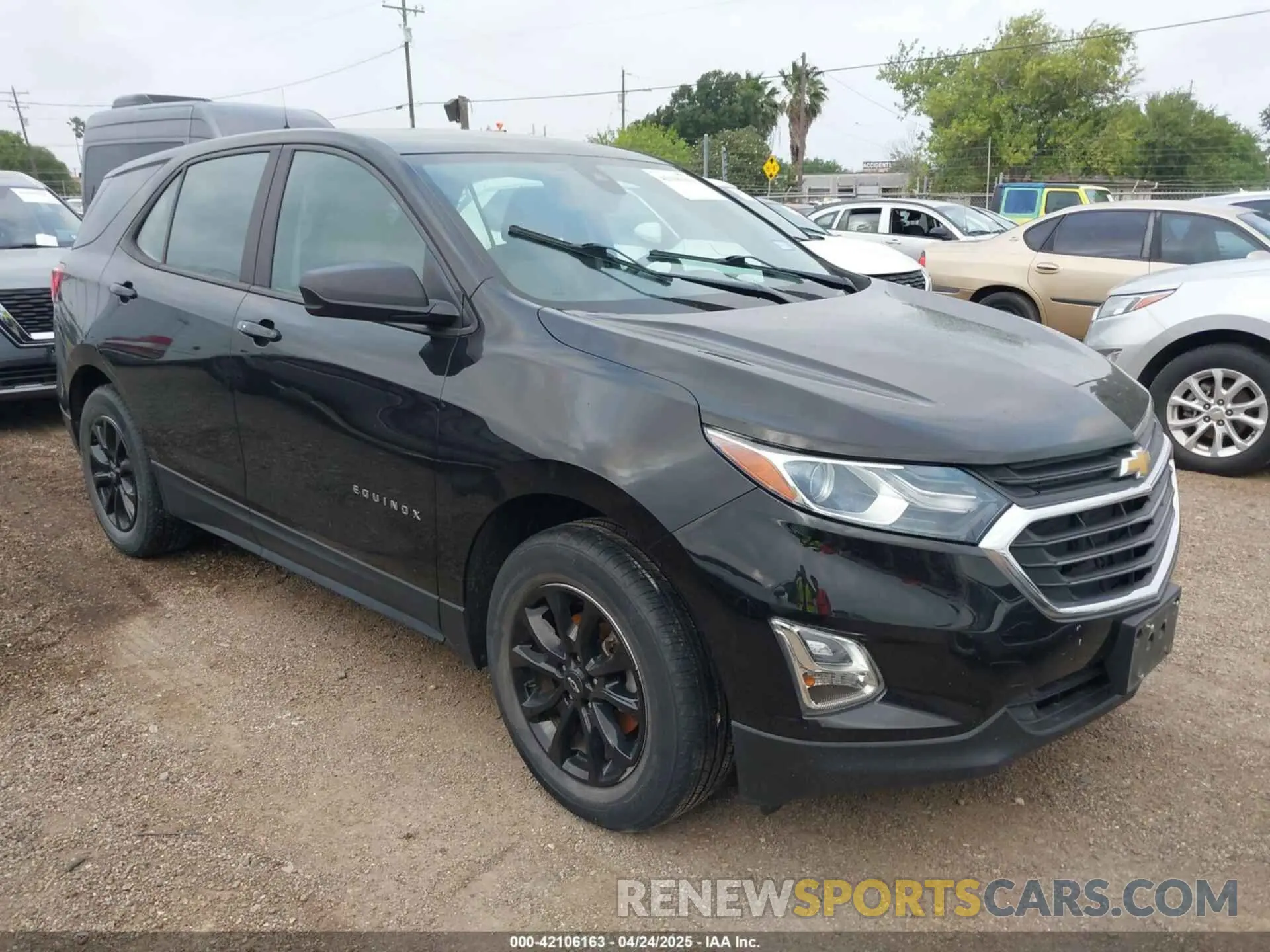 1 Photograph of a damaged car 2GNAXHEV4M6115286 CHEVROLET EQUINOX 2021