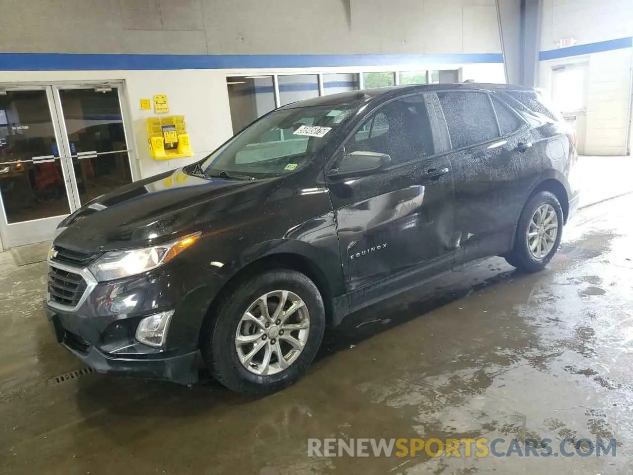 1 Photograph of a damaged car 2GNAXHEV4M6130063 CHEVROLET EQUINOX 2021