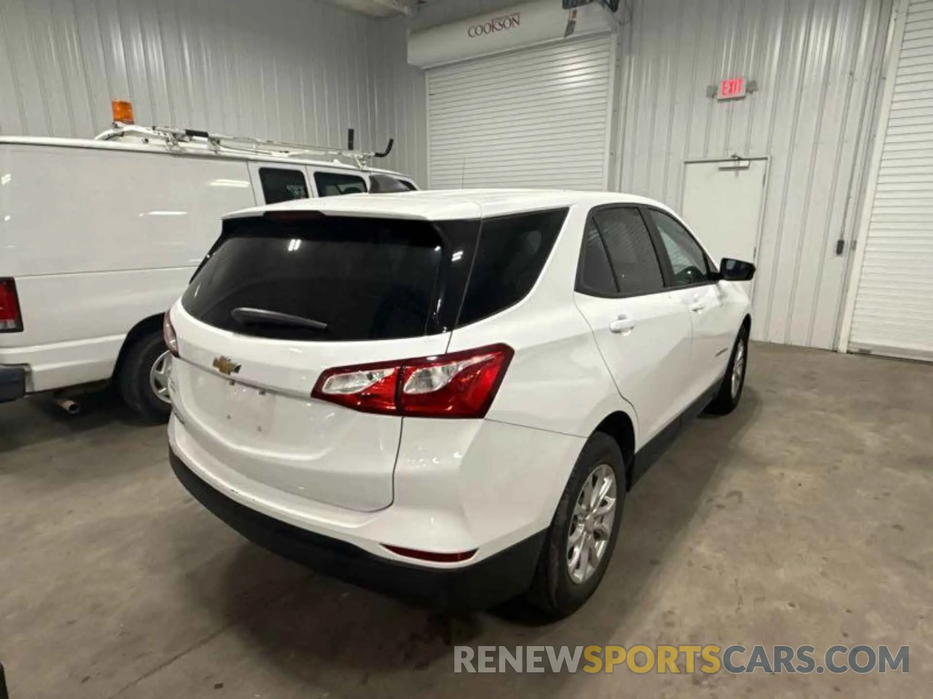 1 Photograph of a damaged car 2GNAXHEV4M6145288 CHEVROLET EQUINOX 2021