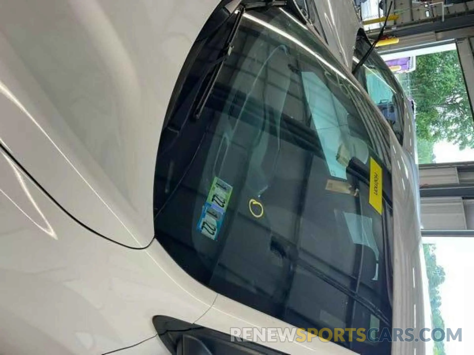 11 Photograph of a damaged car 2GNAXHEV4M6145288 CHEVROLET EQUINOX 2021