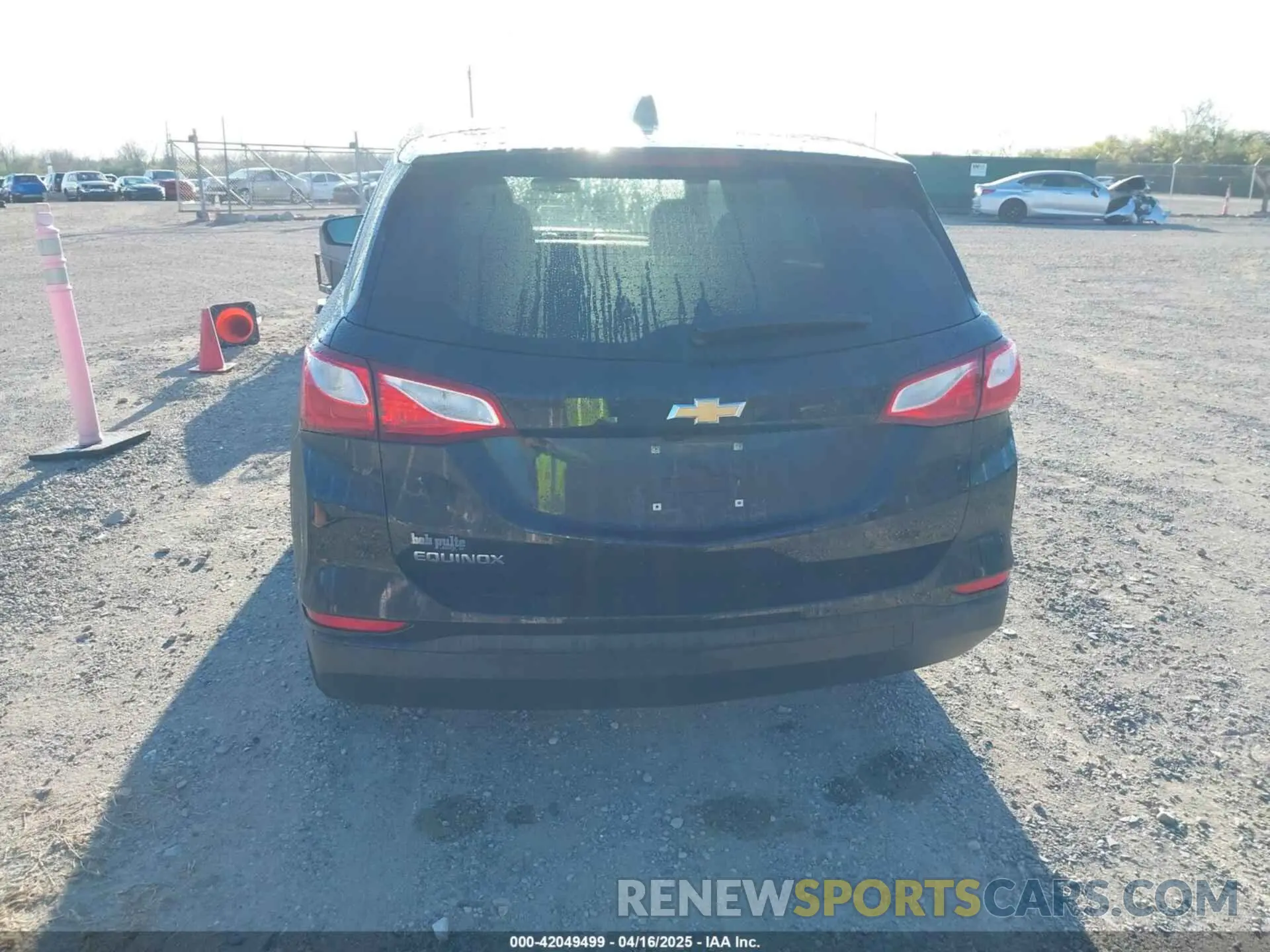 16 Photograph of a damaged car 2GNAXHEV4M6148322 CHEVROLET EQUINOX 2021