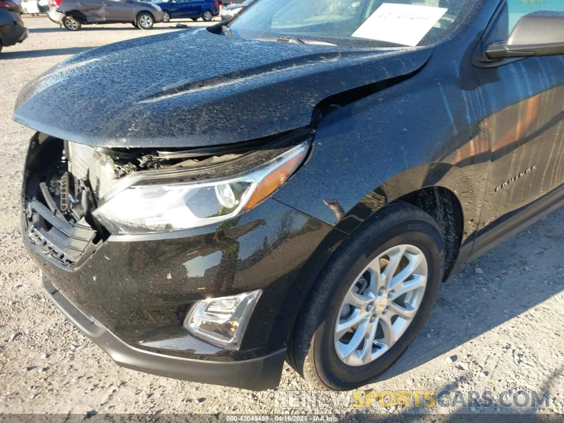 17 Photograph of a damaged car 2GNAXHEV4M6148322 CHEVROLET EQUINOX 2021