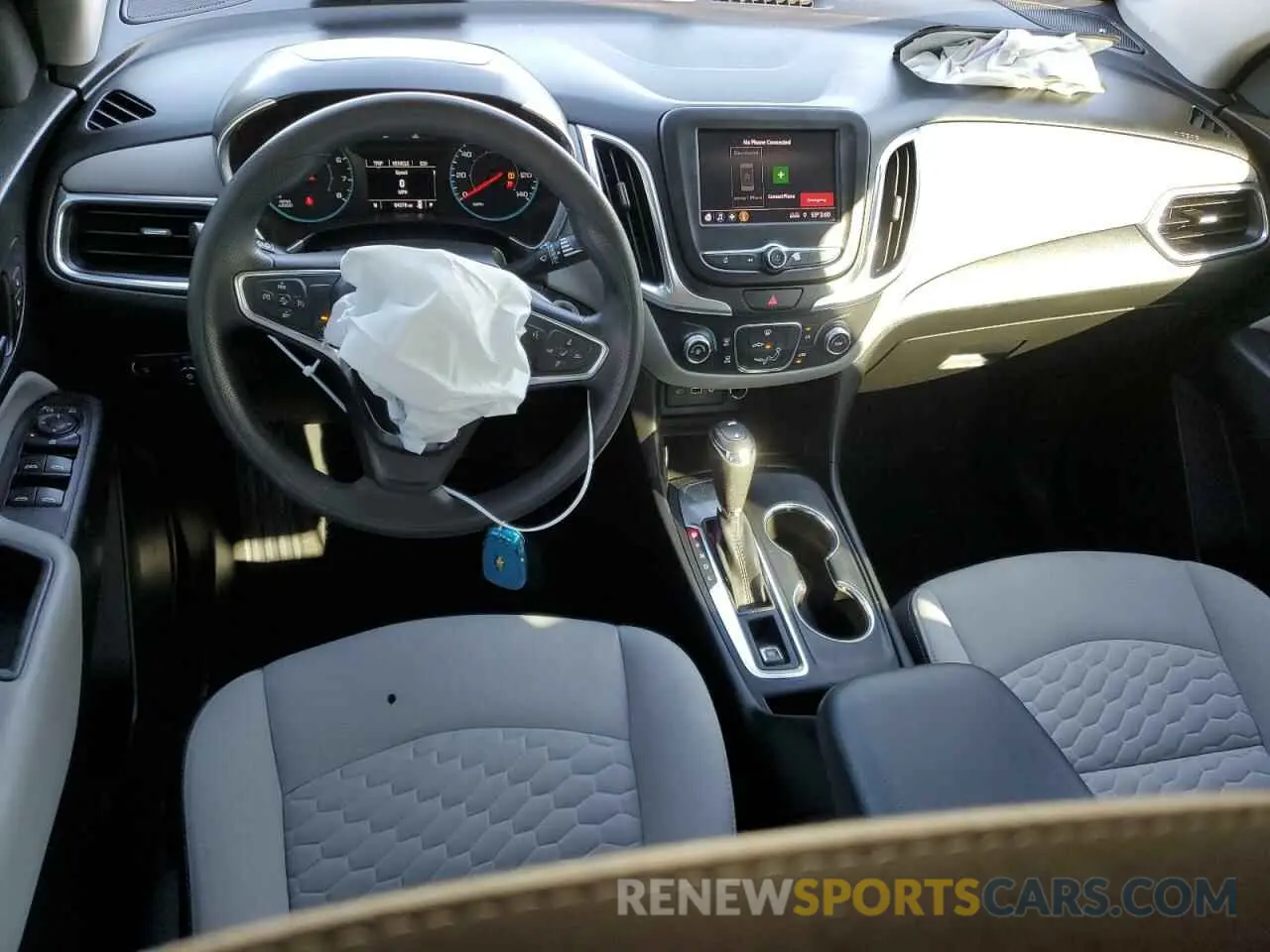 8 Photograph of a damaged car 2GNAXHEV5M6108511 CHEVROLET EQUINOX 2021