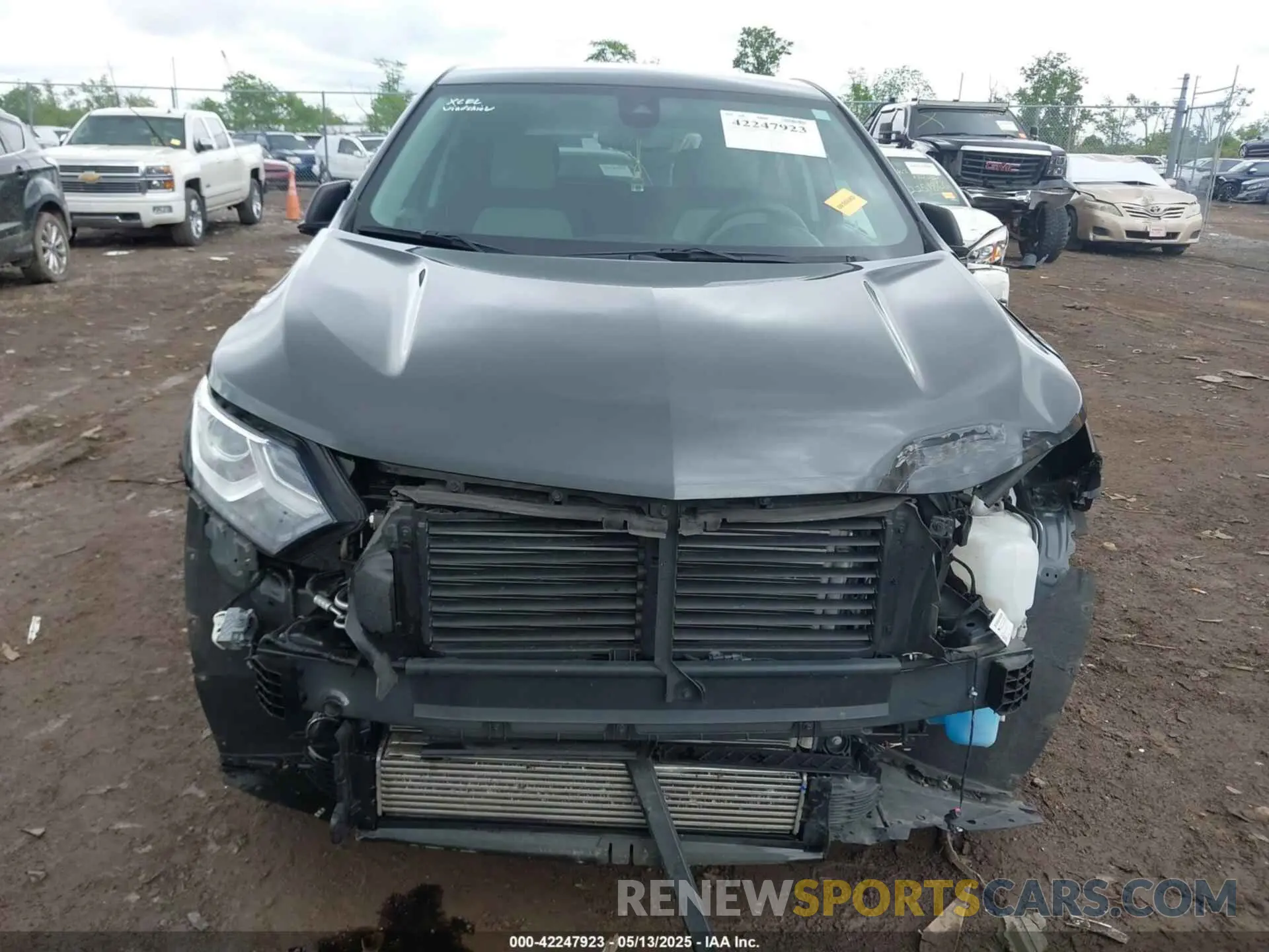 6 Photograph of a damaged car 2GNAXHEV7M6108543 CHEVROLET EQUINOX 2021