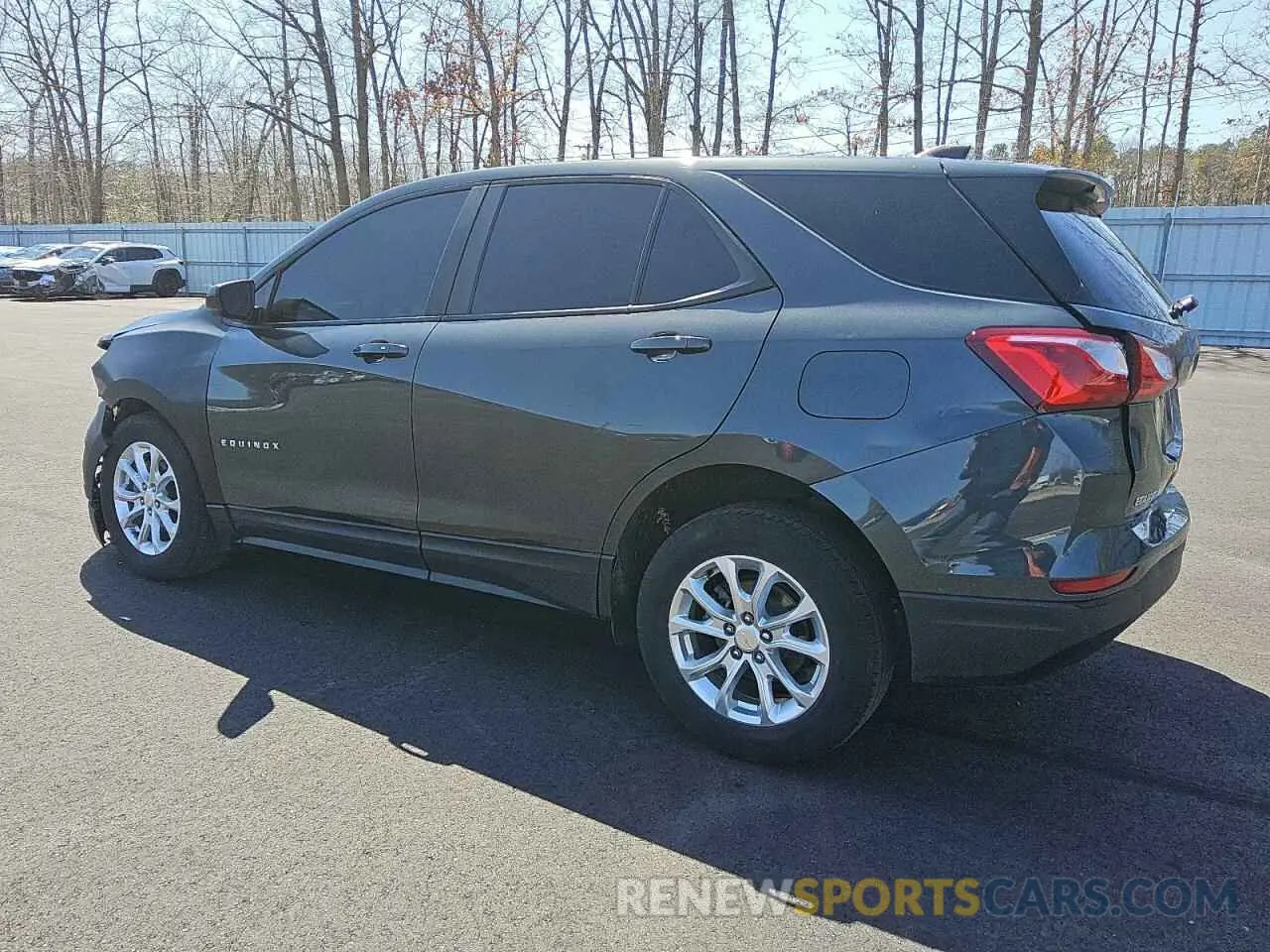 2 Photograph of a damaged car 2GNAXHEV7M6142644 CHEVROLET EQUINOX 2021
