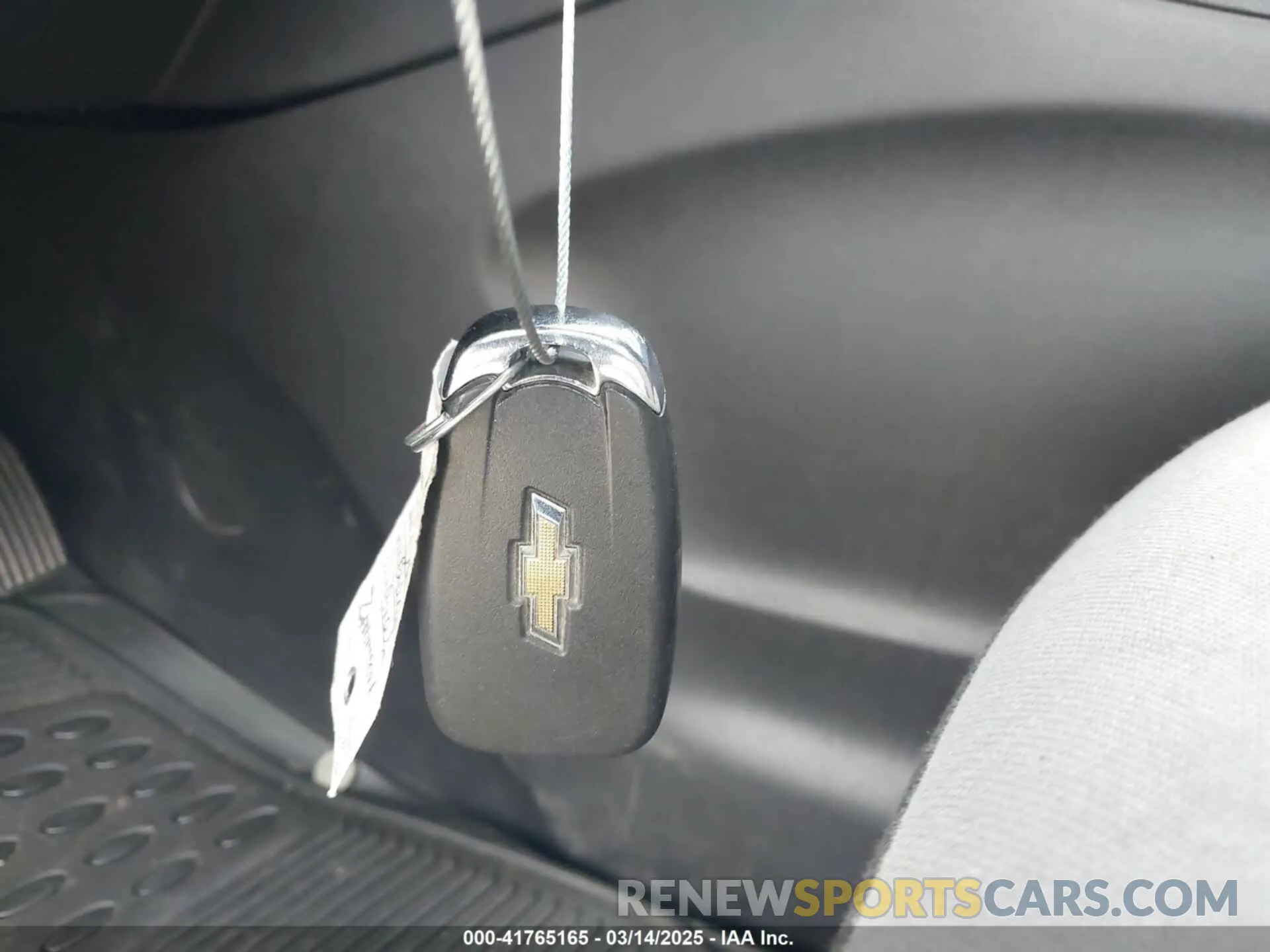 11 Photograph of a damaged car 2GNAXHEV7M6152848 CHEVROLET EQUINOX 2021