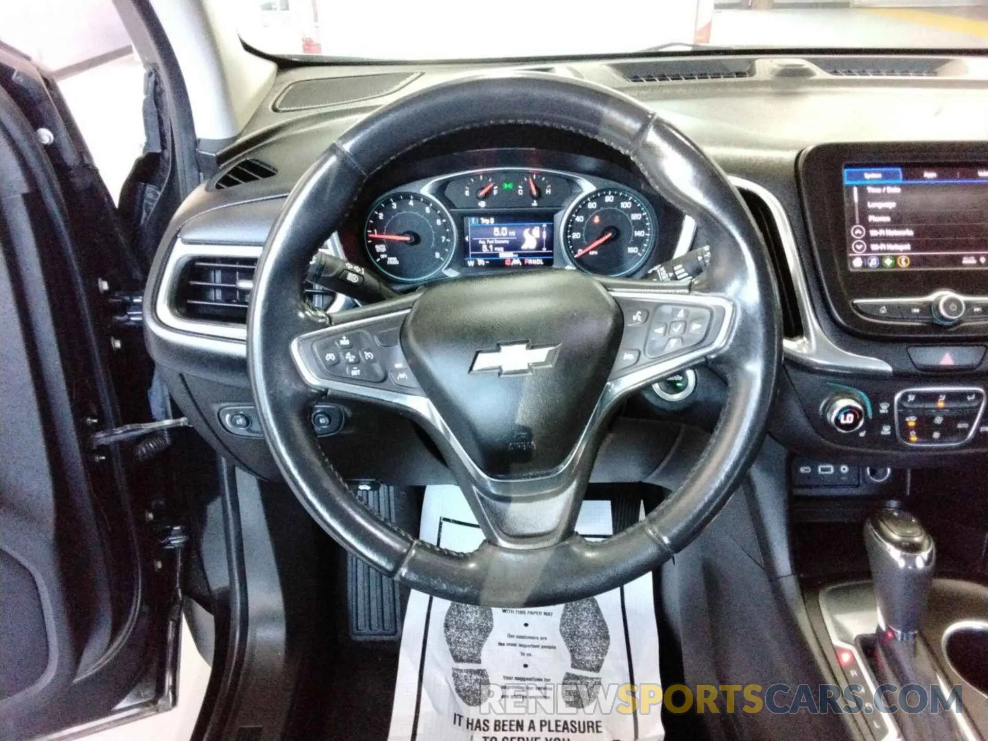 11 Photograph of a damaged car 2GNAXJEV0M6123585 CHEVROLET EQUINOX 2021