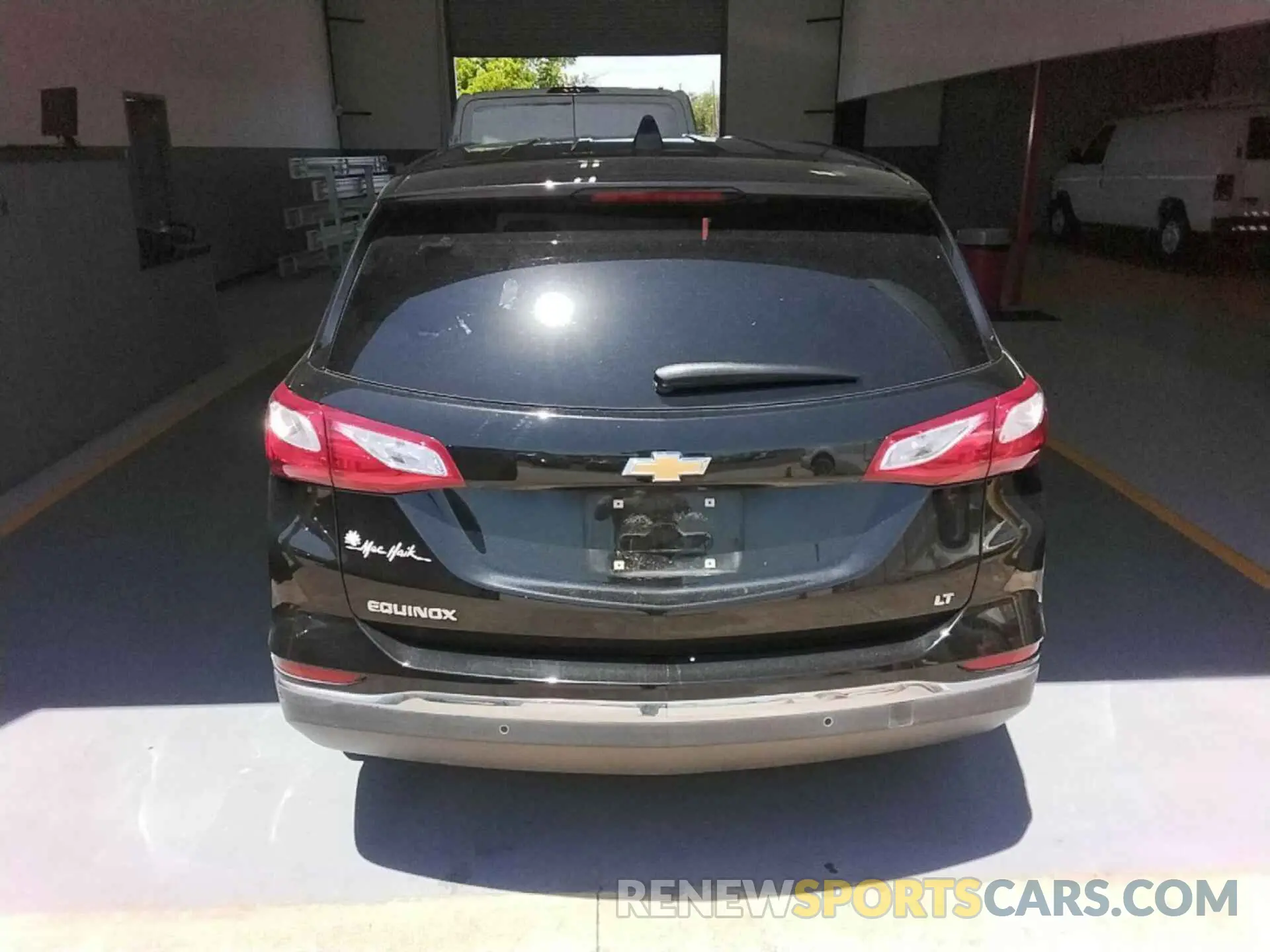 13 Photograph of a damaged car 2GNAXJEV0M6123585 CHEVROLET EQUINOX 2021