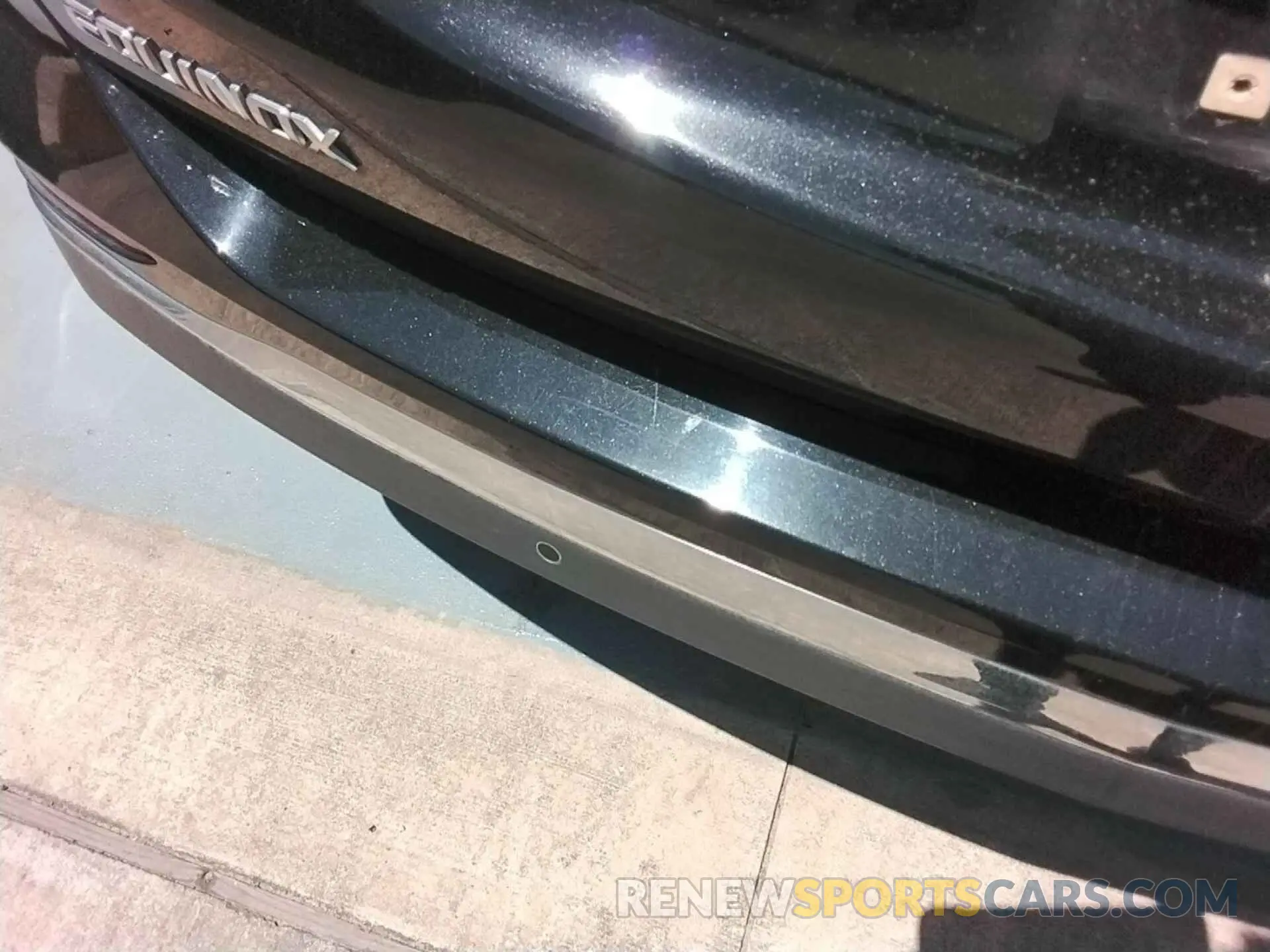 17 Photograph of a damaged car 2GNAXJEV0M6123585 CHEVROLET EQUINOX 2021