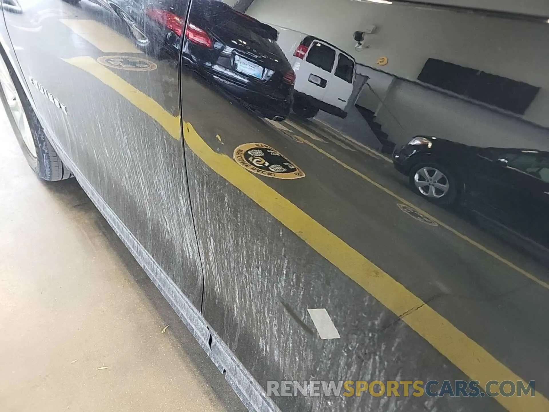 17 Photograph of a damaged car 2GNAXJEV0M6124011 CHEVROLET EQUINOX 2021
