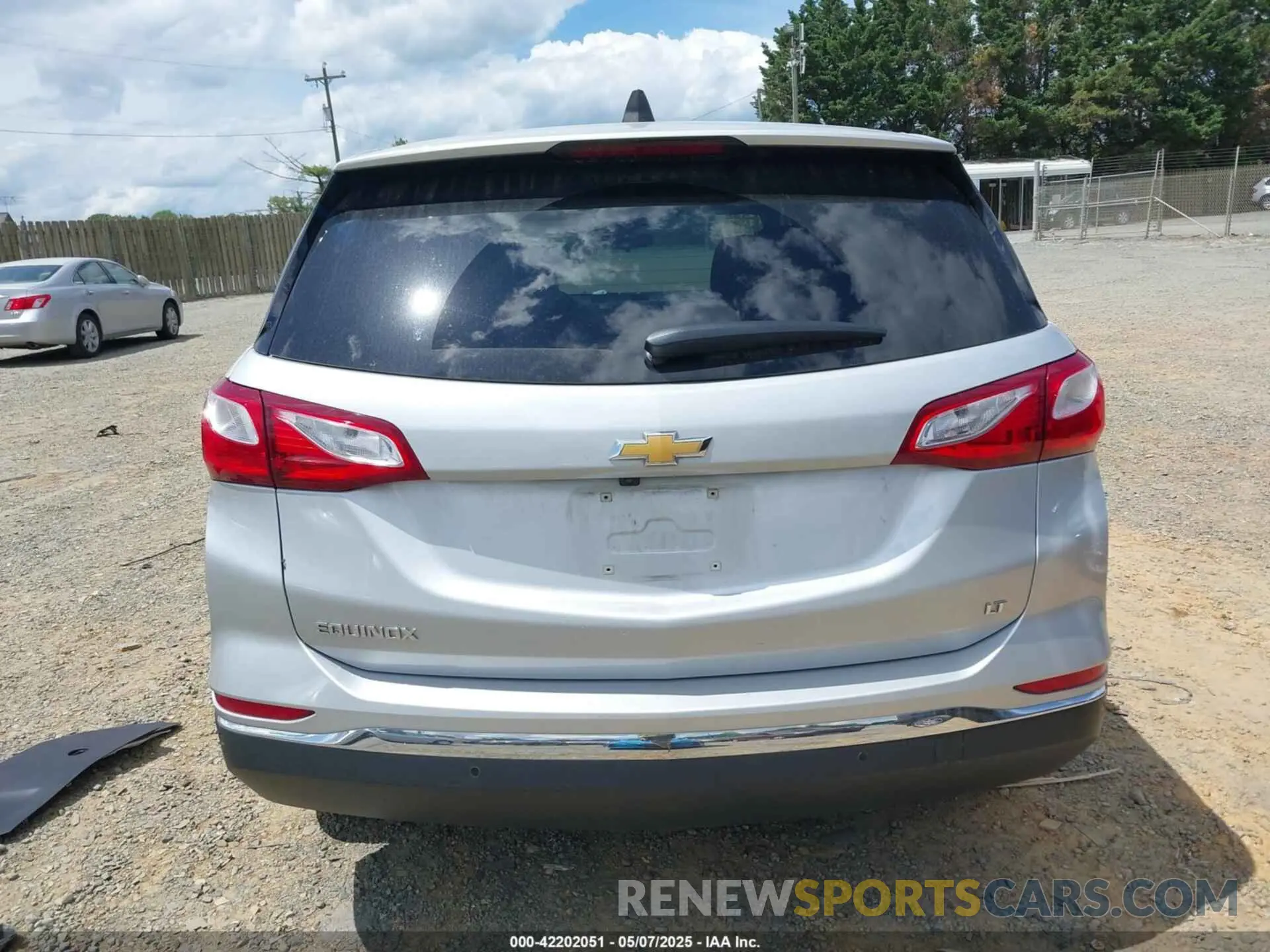 16 Photograph of a damaged car 2GNAXJEV0M6162158 CHEVROLET EQUINOX 2021