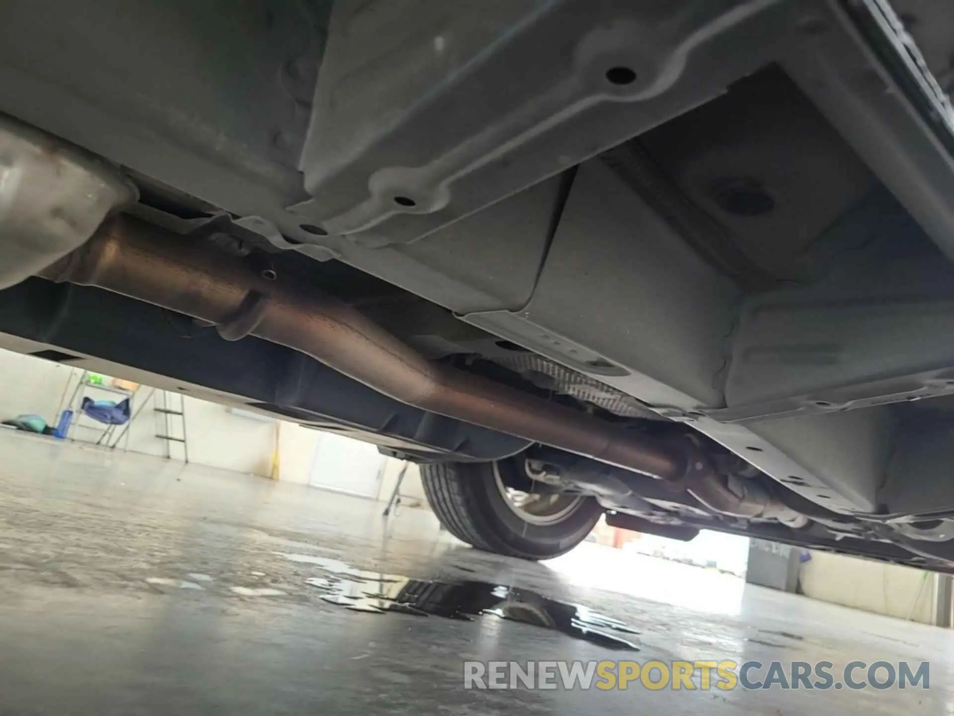13 Photograph of a damaged car 2GNAXJEV2M6107596 CHEVROLET EQUINOX 2021