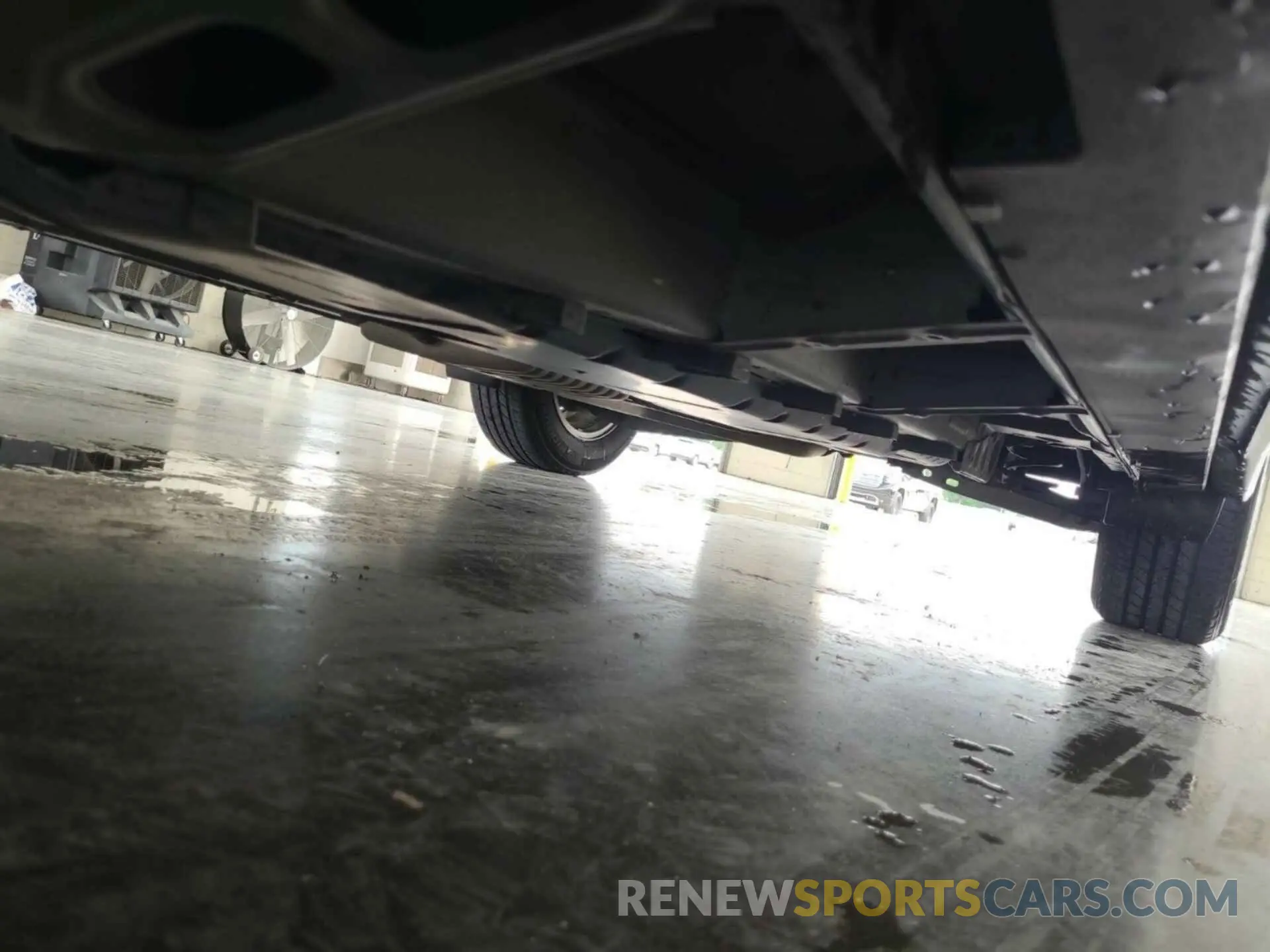 34 Photograph of a damaged car 2GNAXJEV2M6107596 CHEVROLET EQUINOX 2021