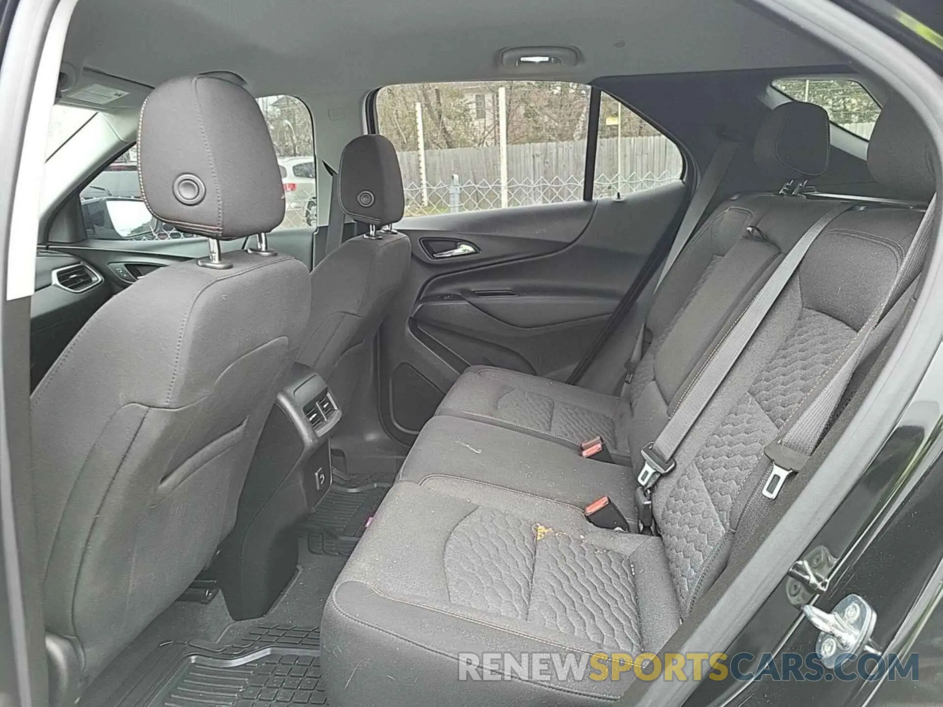 15 Photograph of a damaged car 2GNAXJEV3M6124391 CHEVROLET EQUINOX 2021