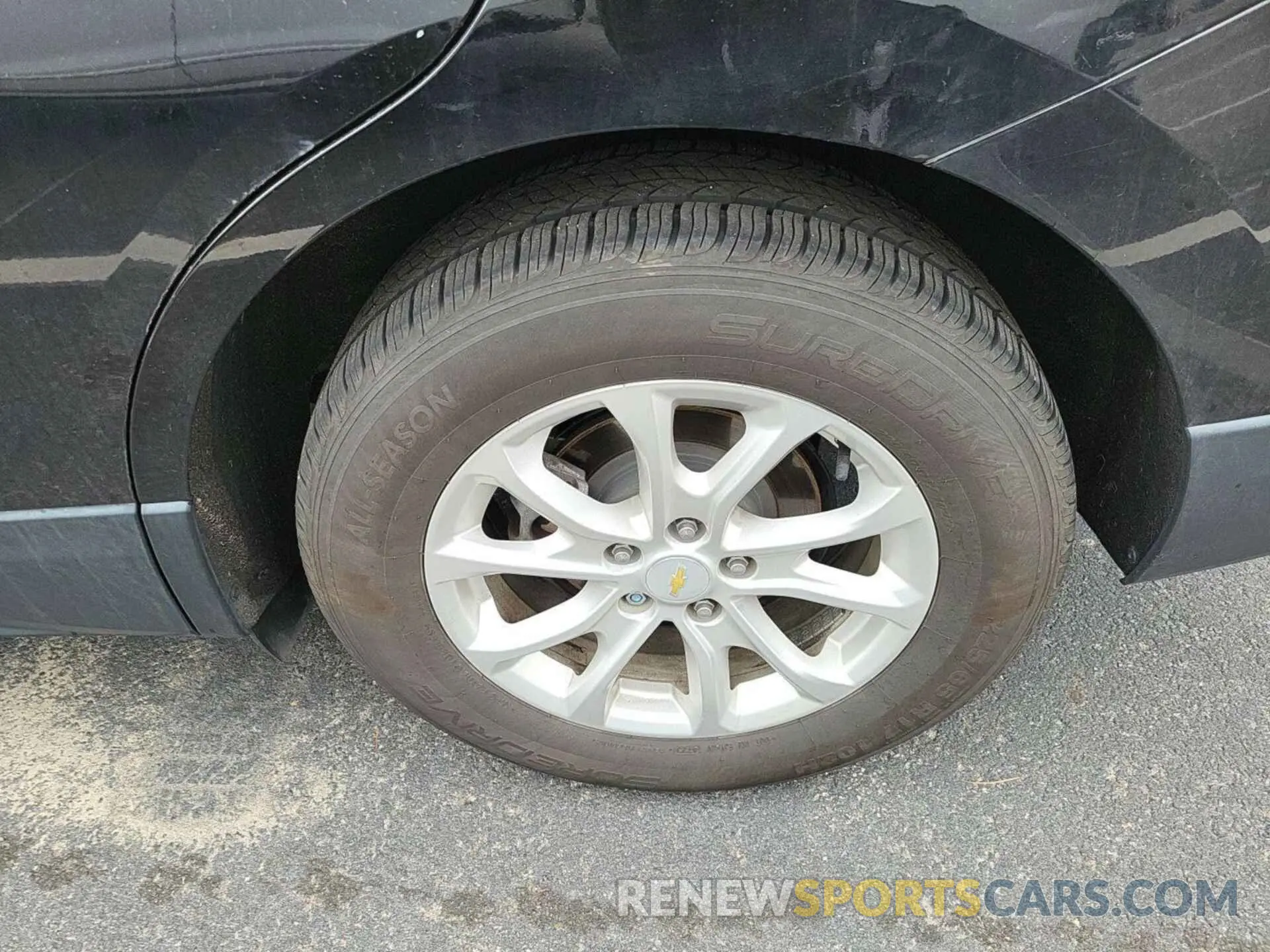 30 Photograph of a damaged car 2GNAXJEV3M6124391 CHEVROLET EQUINOX 2021