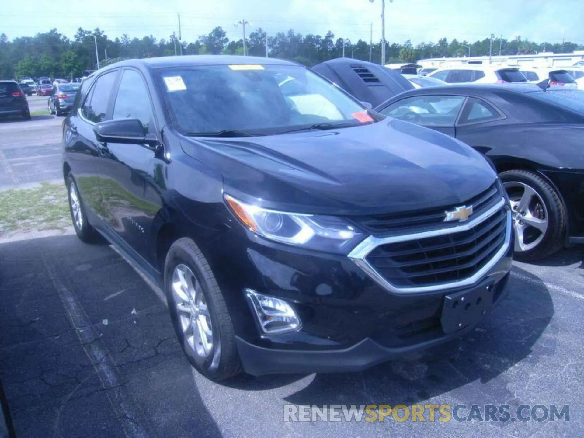 8 Photograph of a damaged car 2GNAXJEV3M6161134 CHEVROLET EQUINOX 2021