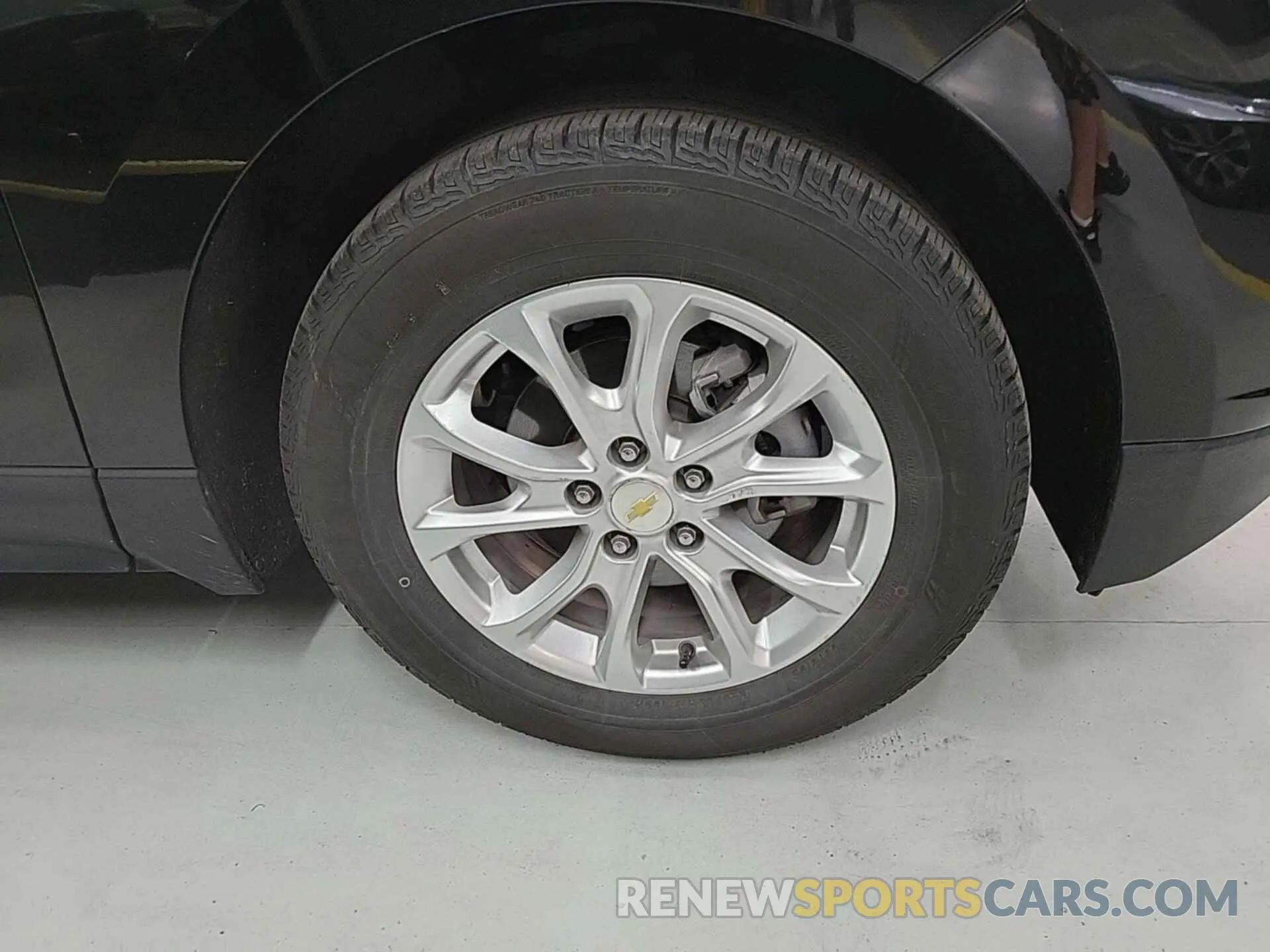 14 Photograph of a damaged car 2GNAXJEV4M6108149 CHEVROLET EQUINOX 2021