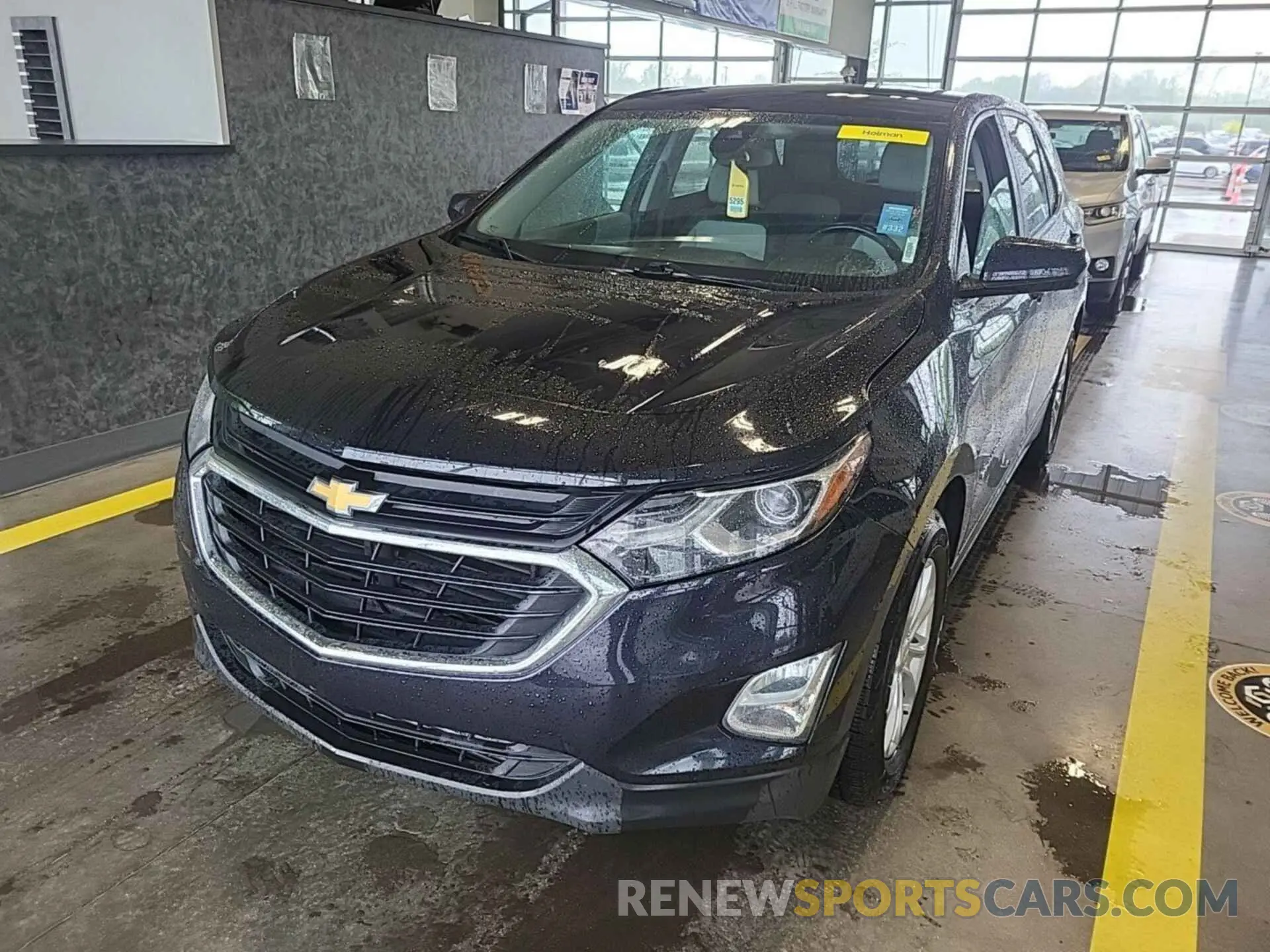 8 Photograph of a damaged car 2GNAXJEV4M6158453 CHEVROLET EQUINOX 2021