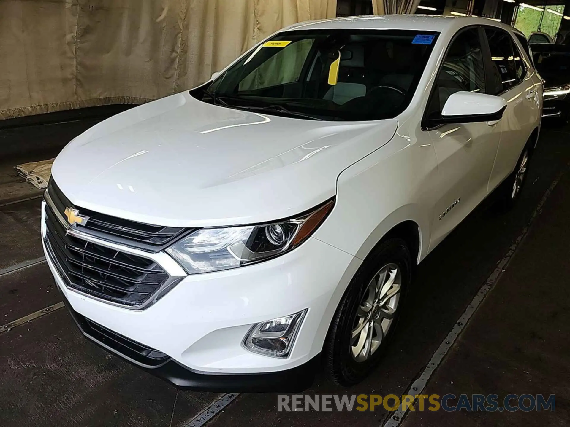 25 Photograph of a damaged car 2GNAXJEV5M6159059 CHEVROLET EQUINOX 2021