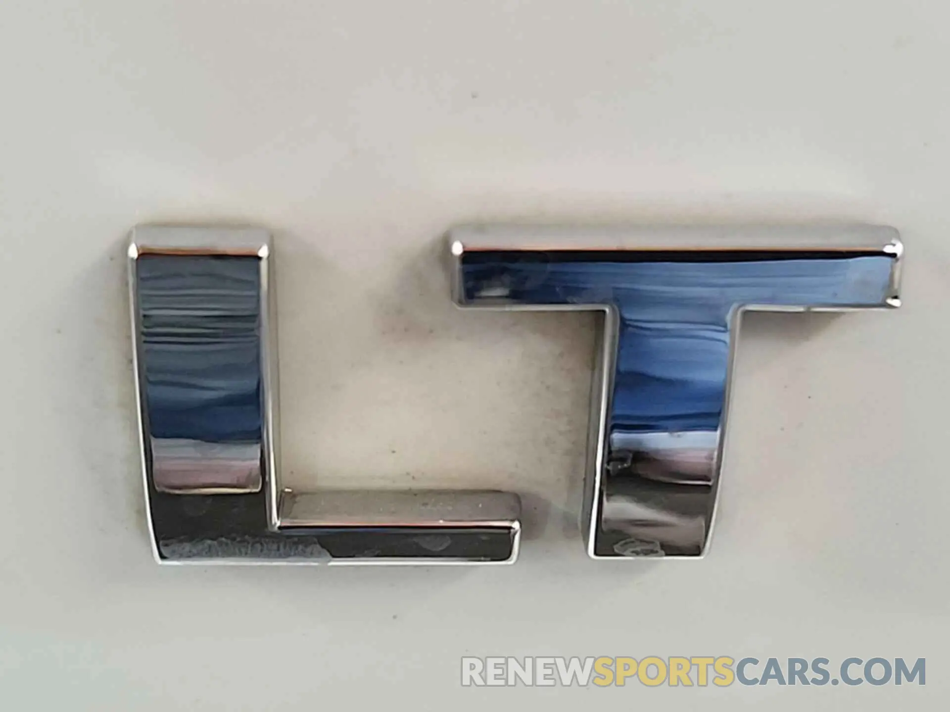 3 Photograph of a damaged car 2GNAXJEV5M6159059 CHEVROLET EQUINOX 2021