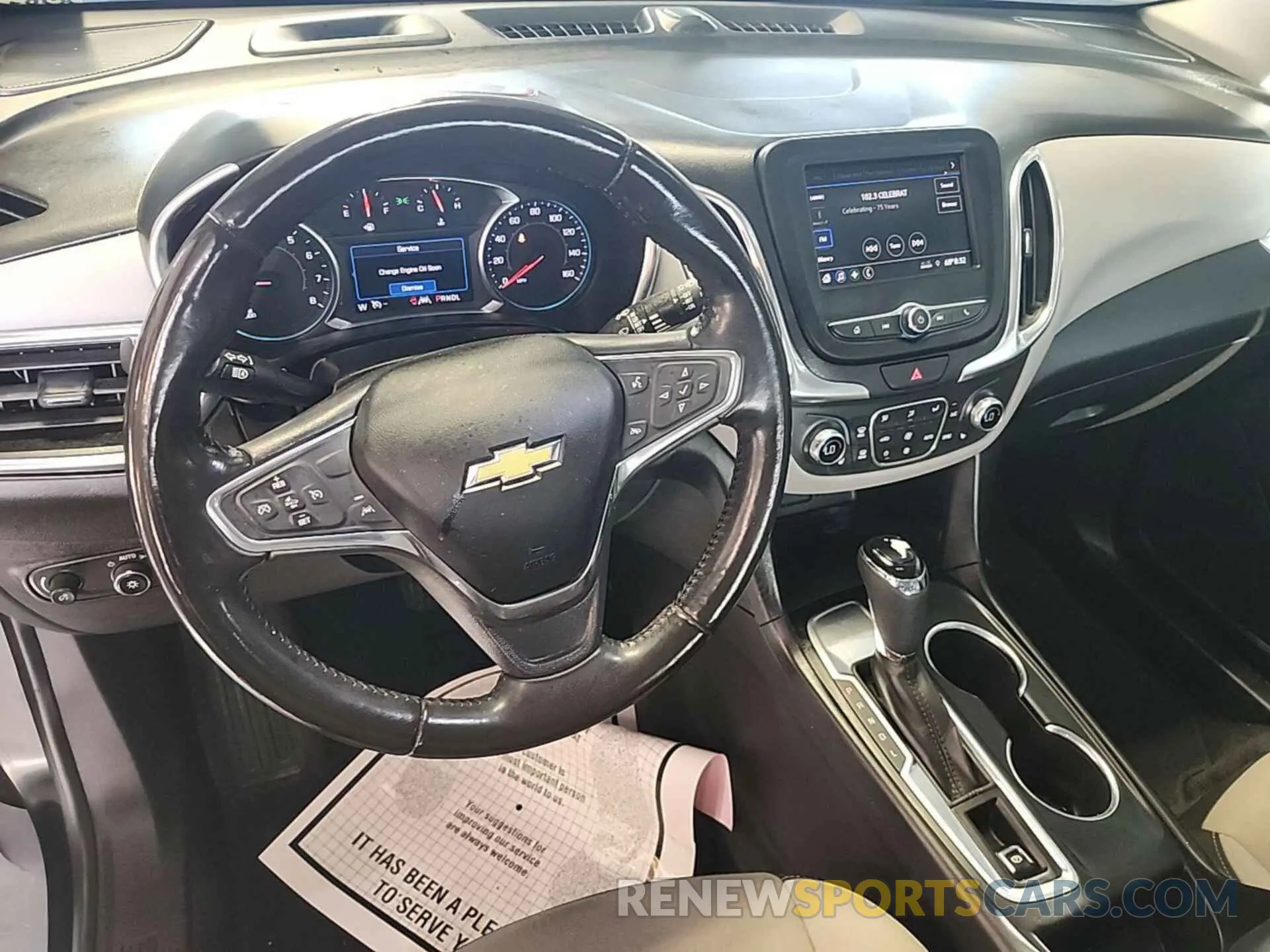 31 Photograph of a damaged car 2GNAXJEV5M6160860 CHEVROLET EQUINOX 2021
