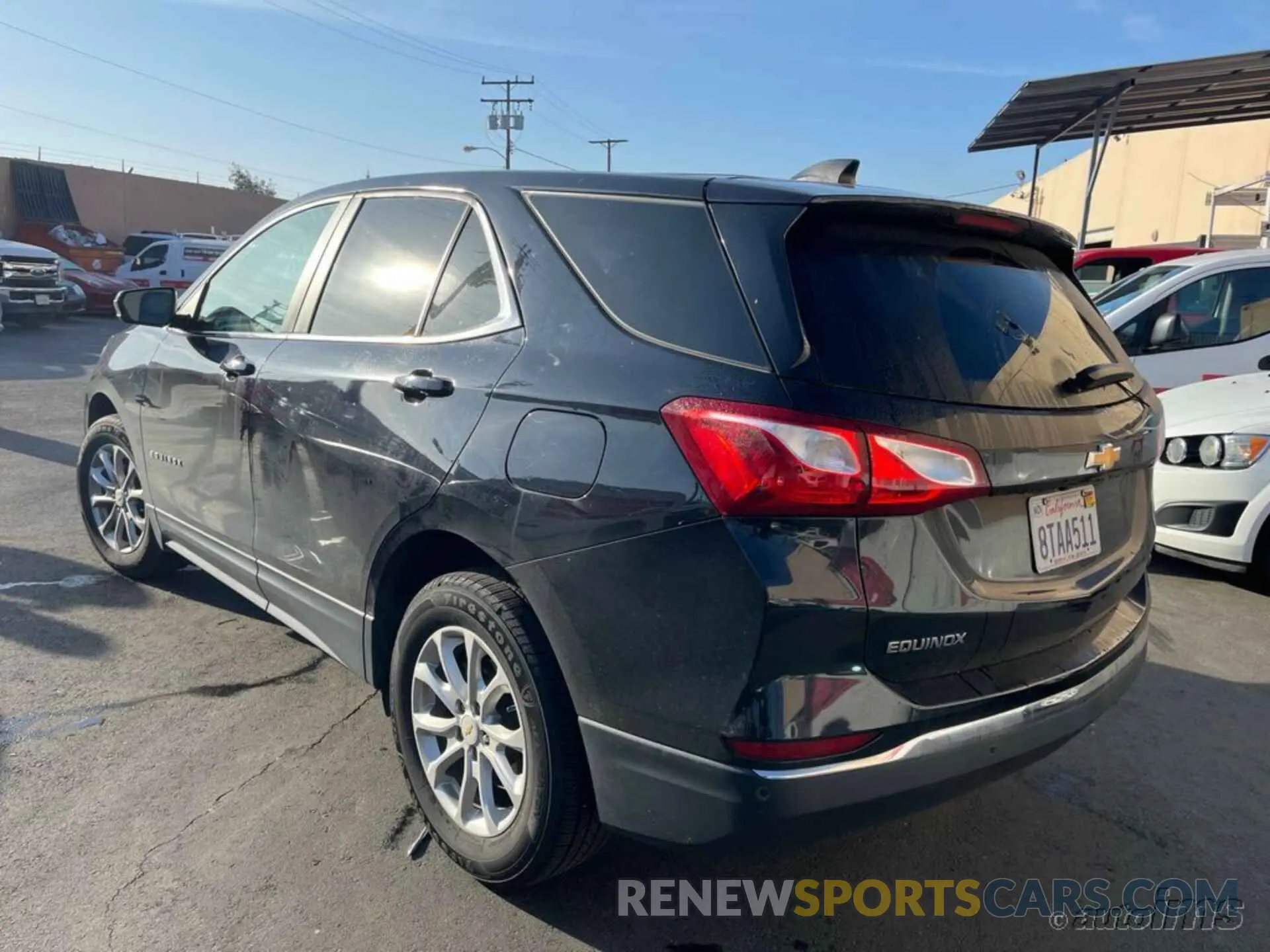 12 Photograph of a damaged car 2GNAXJEV6M6105009 CHEVROLET EQUINOX 2021