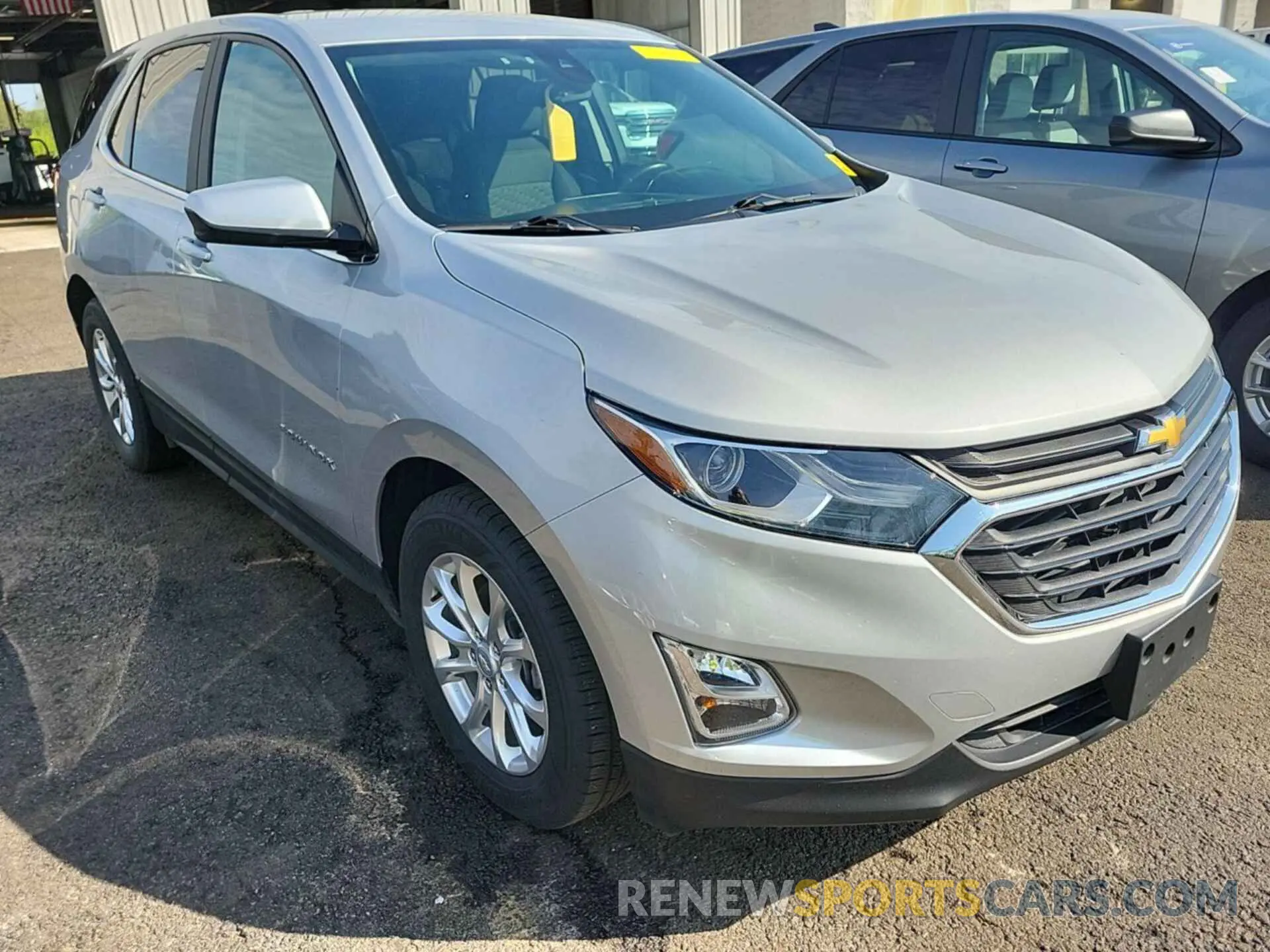 12 Photograph of a damaged car 2GNAXJEV6M6105480 CHEVROLET EQUINOX 2021