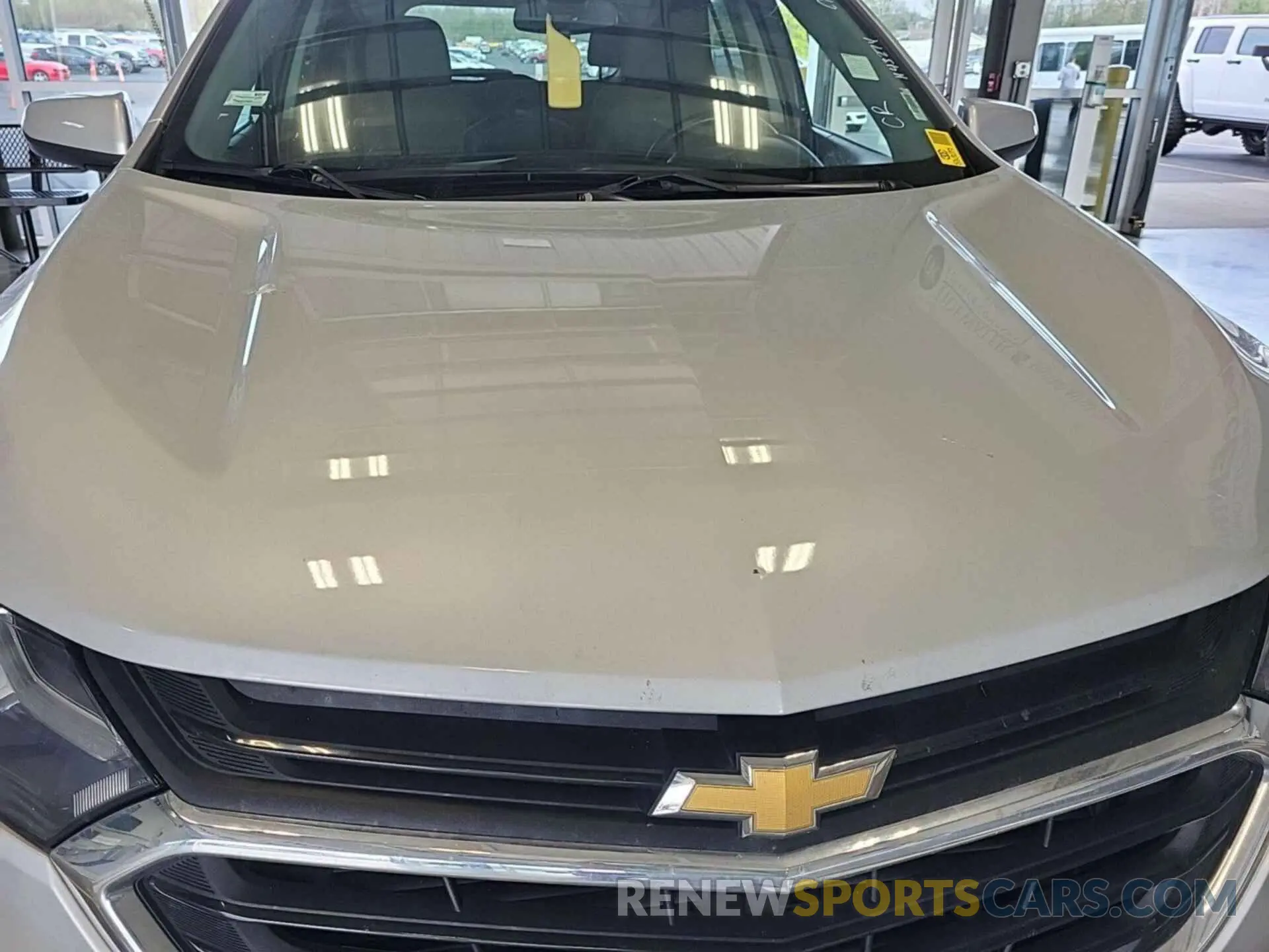 3 Photograph of a damaged car 2GNAXJEV6M6105480 CHEVROLET EQUINOX 2021