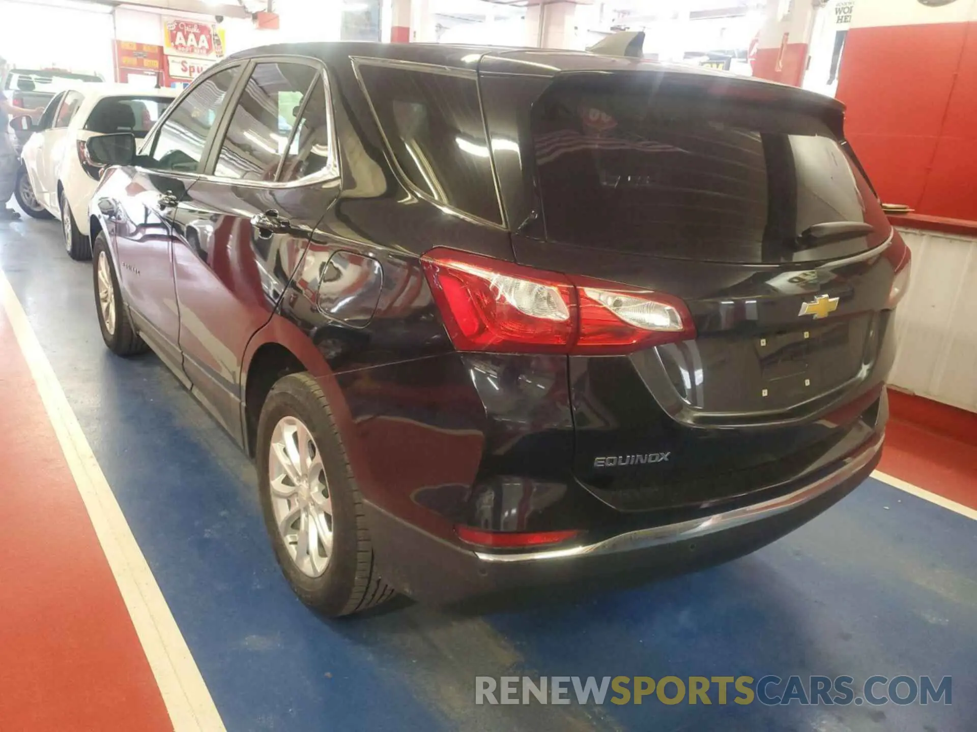 21 Photograph of a damaged car 2GNAXJEV7M6104113 CHEVROLET EQUINOX 2021