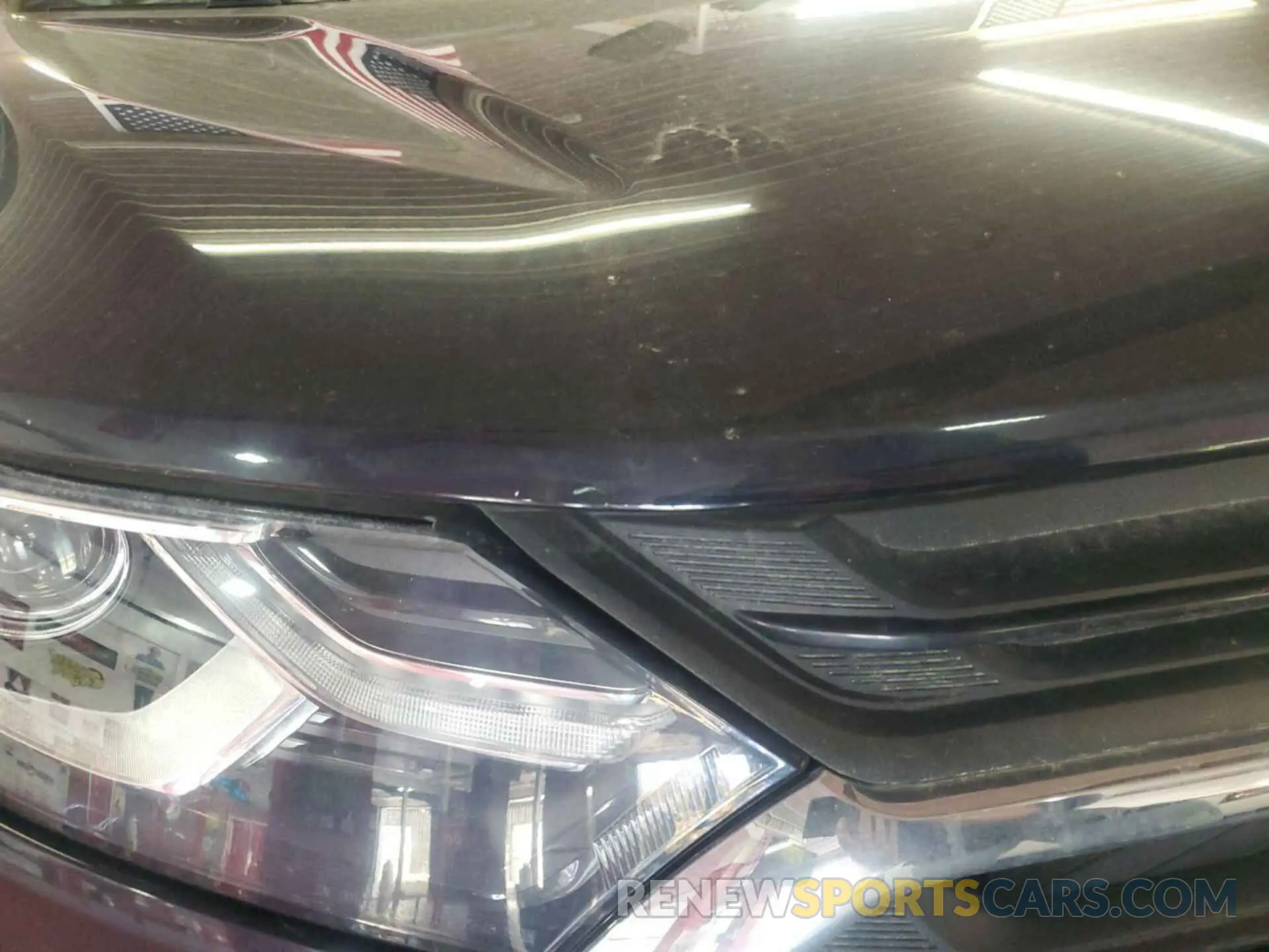 9 Photograph of a damaged car 2GNAXJEV7M6104113 CHEVROLET EQUINOX 2021