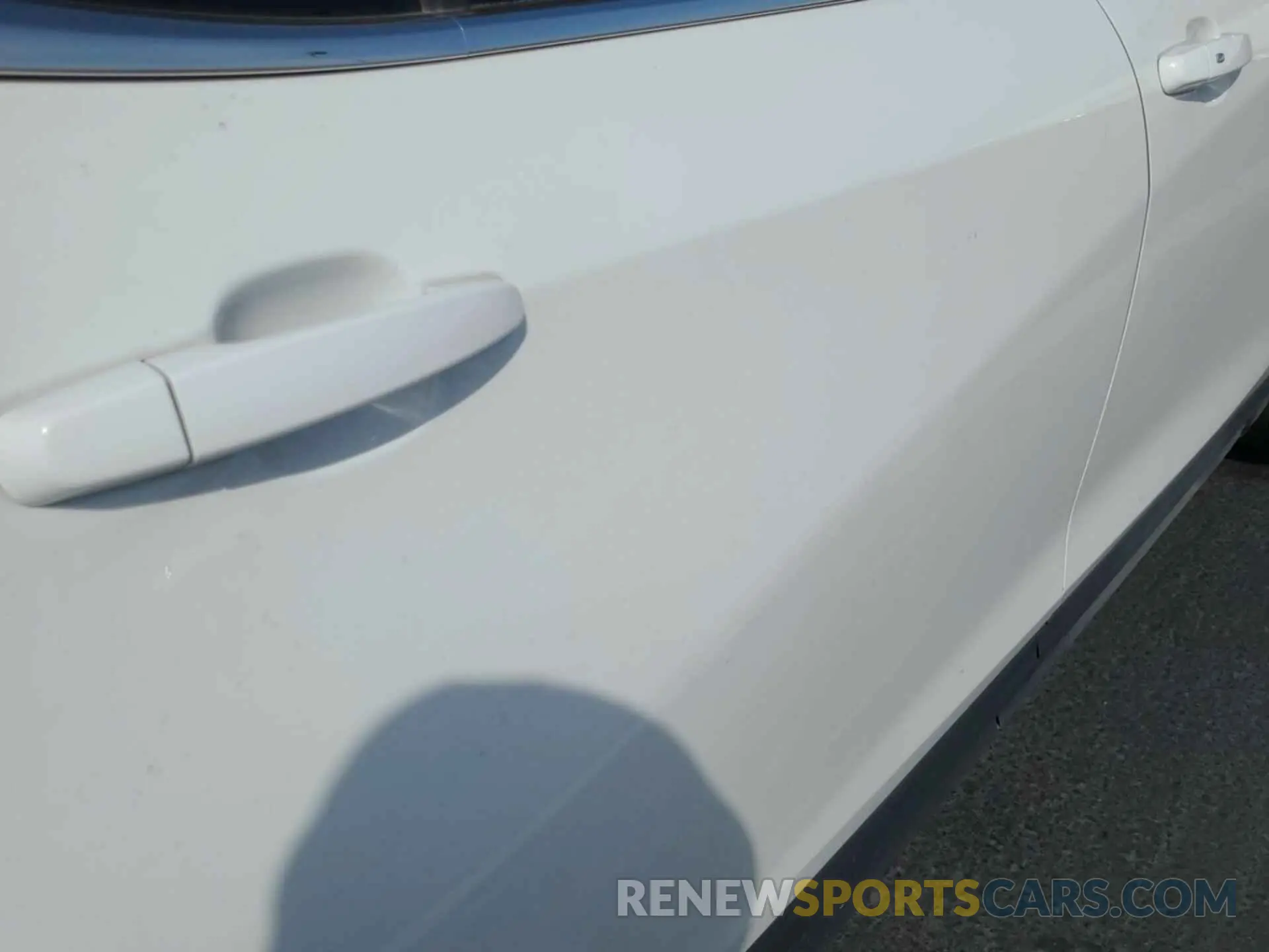 13 Photograph of a damaged car 2GNAXJEV7M6107724 CHEVROLET EQUINOX 2021